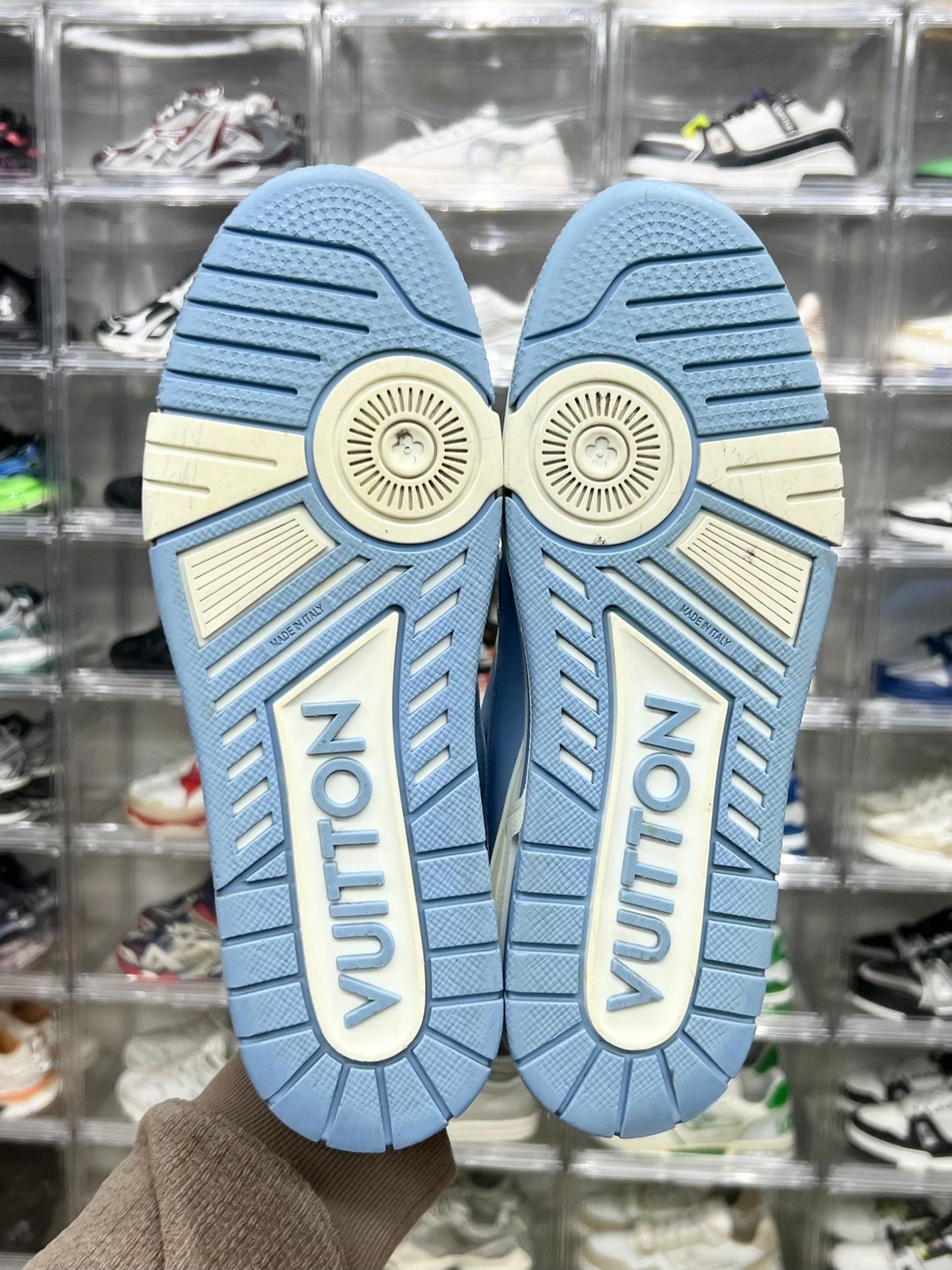 Louis Vuitton Louis Vuitton Training Blue Lowtop Sneakers 9.5 Men Size US 9.5 / EU 42-43 - 8 Thumbnail