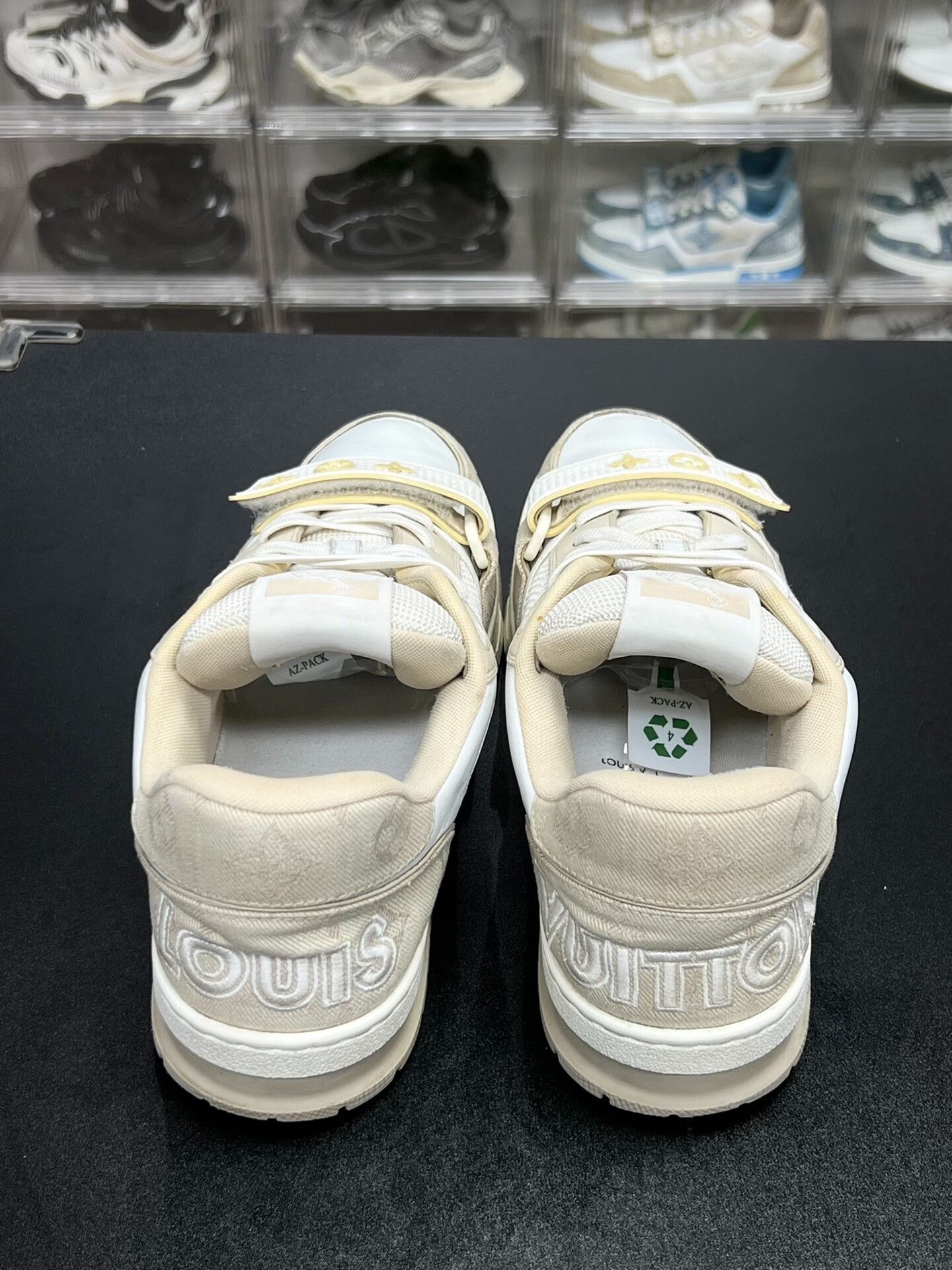 Louis Vuitton Louis Vuitton Training Beige Lowtop Sneakers 8 Men Size US 8 / EU 41 - 7 Thumbnail