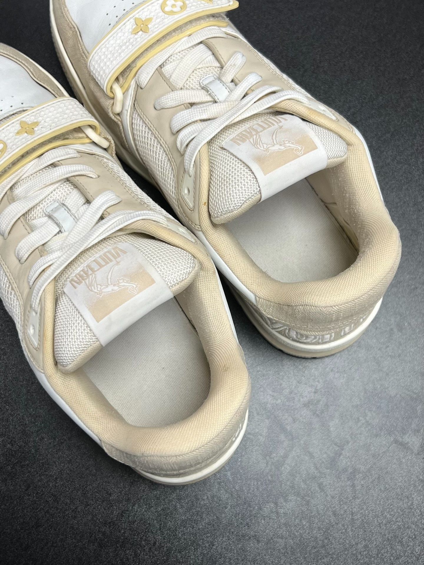Louis Vuitton Louis Vuitton Training Beige Lowtop Sneakers 8 Men Size US 8 / EU 41 - 4 Thumbnail