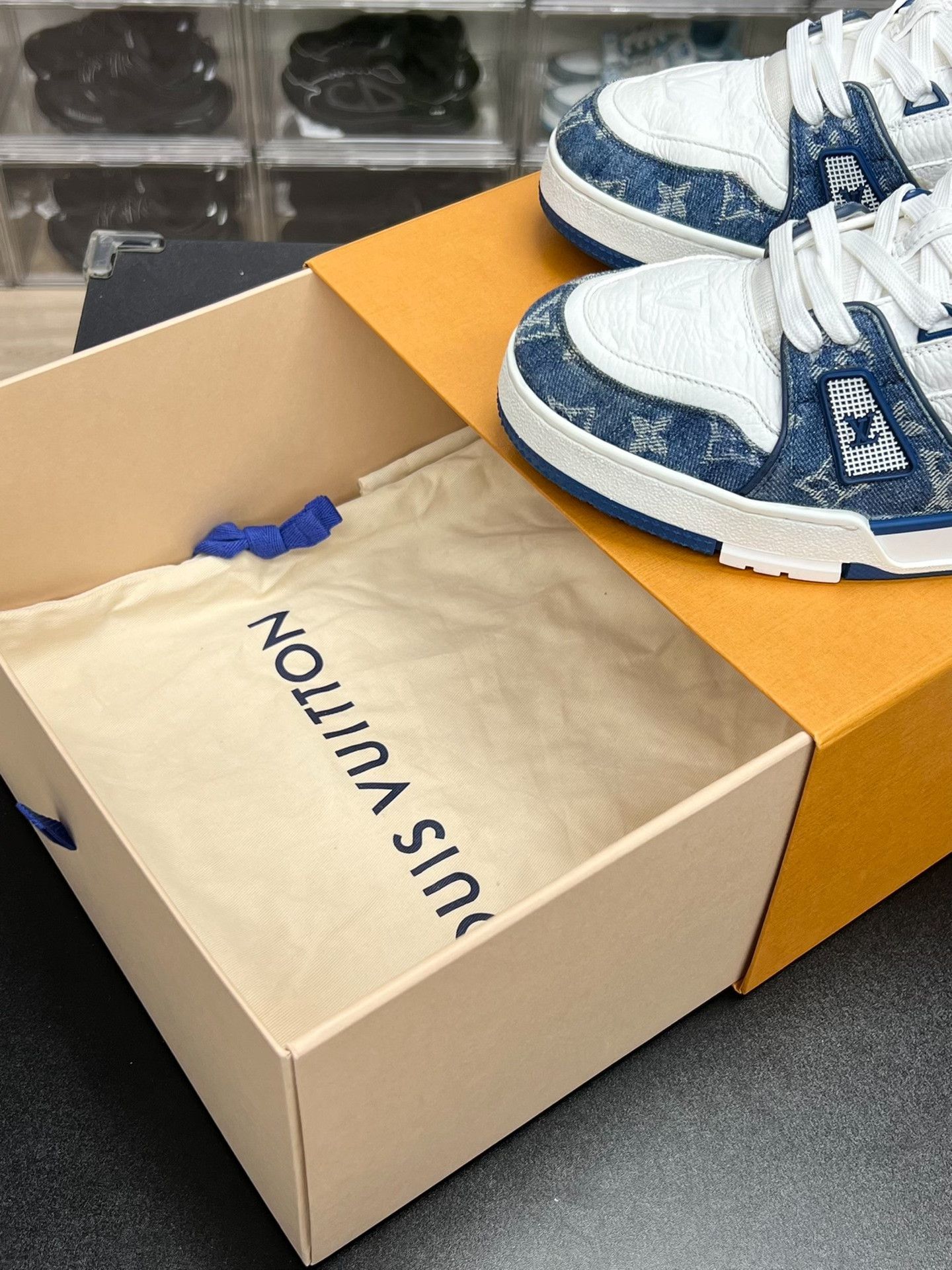 Louis Vuitton Louis Vuitton Training Denim Blue Lowtop Sneakers 9 Men Size US 9 / EU 42 - 9 Thumbnail