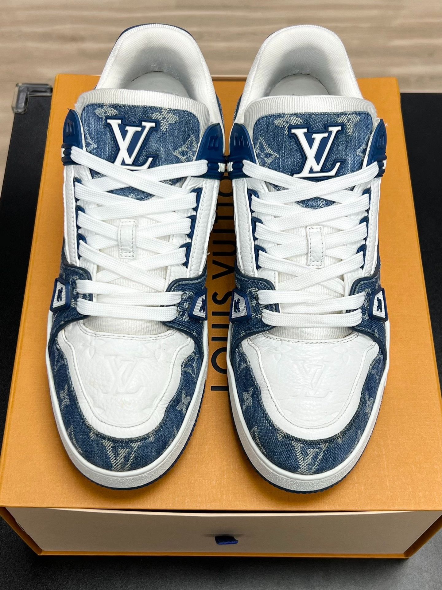 Louis Vuitton Louis Vuitton Training Denim Blue Lowtop Sneakers 9 Men Size US 9 / EU 42 - 3 Thumbnail