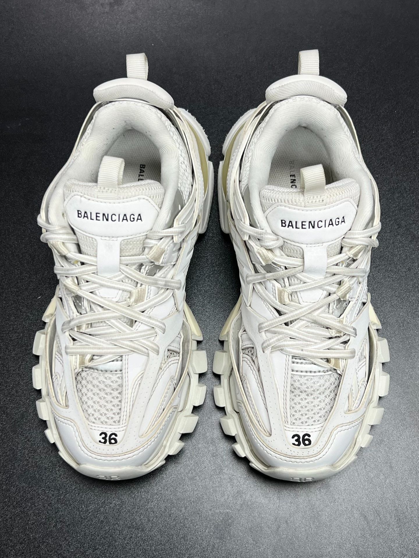 Balenciaga Balenciaga White Lowtop Sneakers us_6 Women Size US 6 / IT 36 - 3 Thumbnail