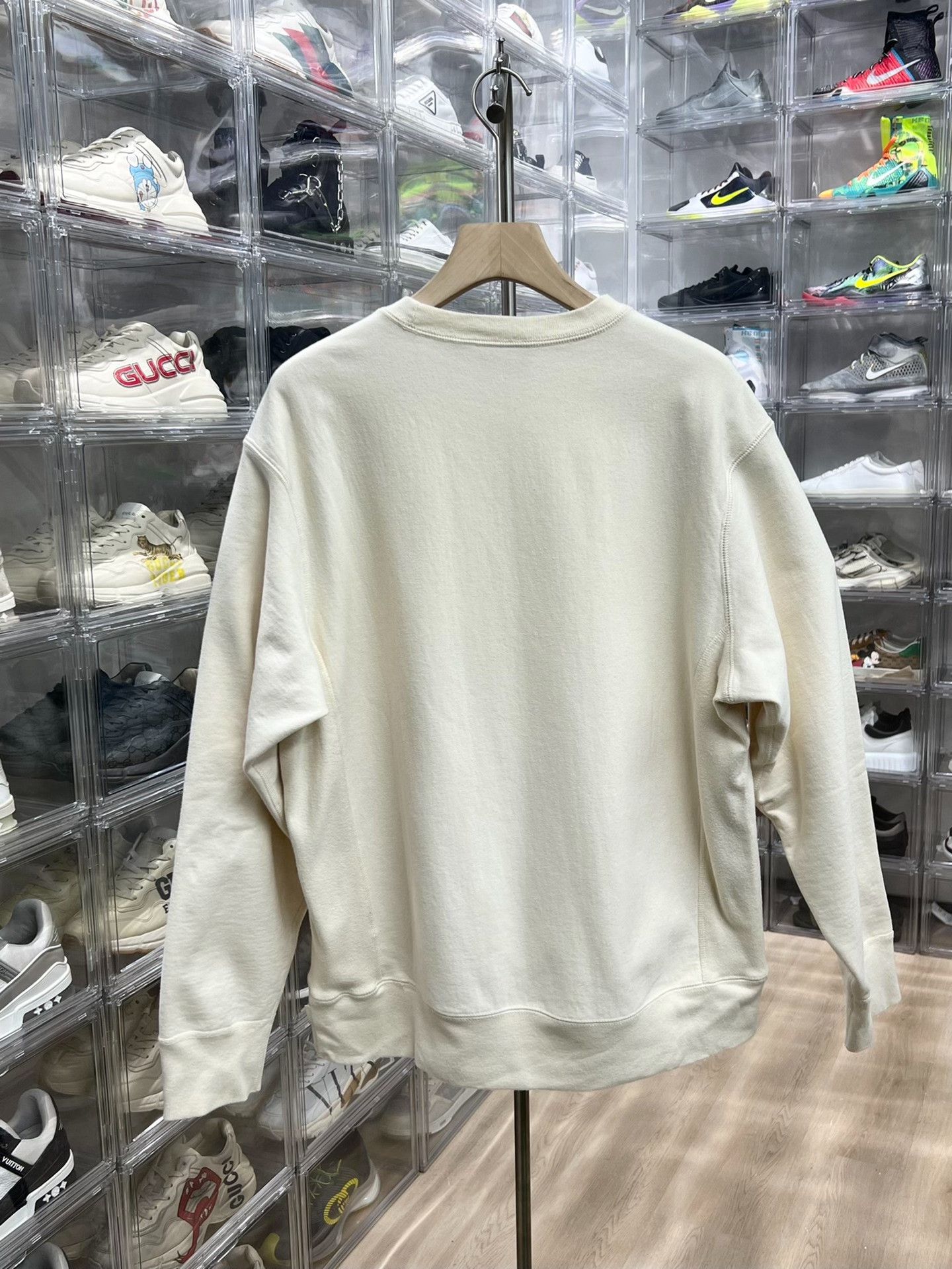 Supreme Supreme Retro White Hoodie l Men Size US L / EU 52-54 / 3 - 7 Thumbnail