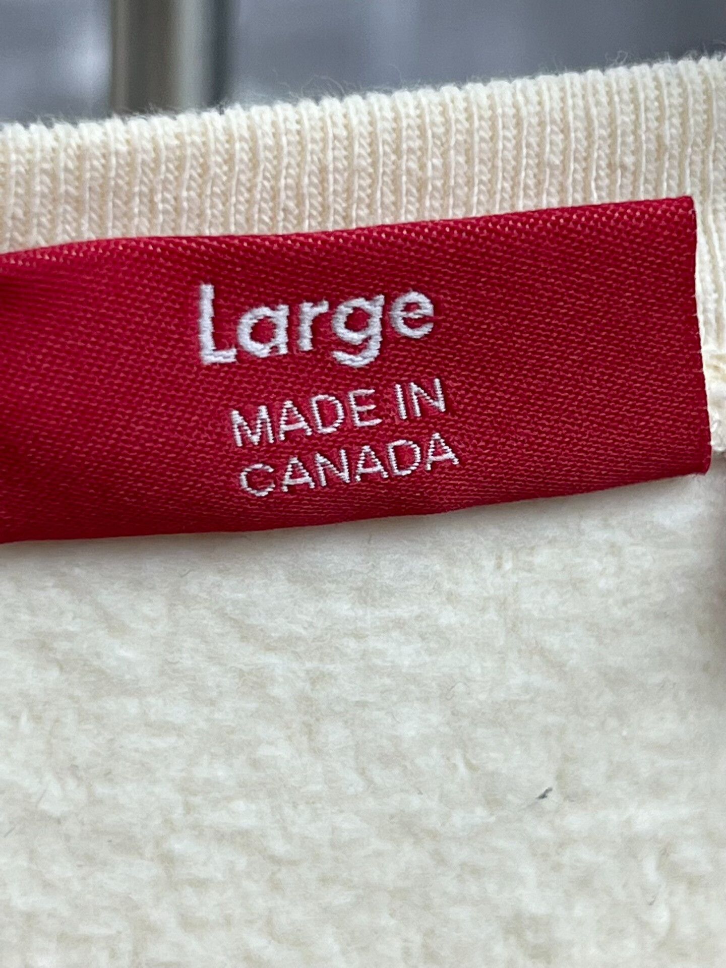 Supreme Supreme Retro White Hoodie l Men Size US L / EU 52-54 / 3 - 5 Thumbnail