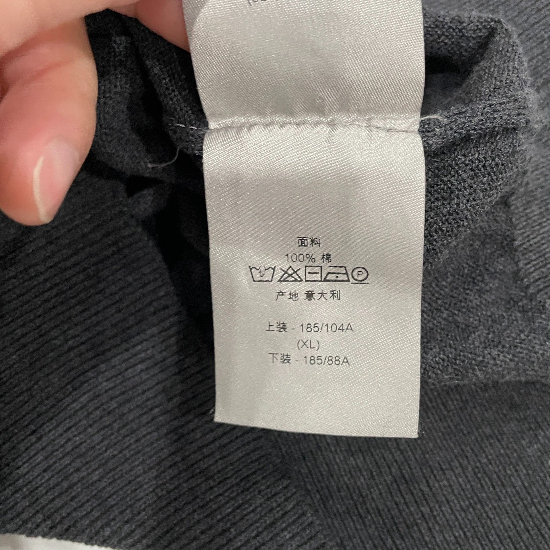 Dior Dior Embroidered Bee V-Neck Cotton Sweater XL Size US XL / EU 56 / 4 - 6 Thumbnail
