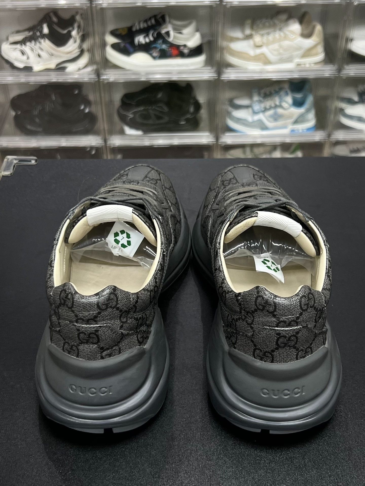 Gucci Gucci Retro Gray Lowtop Sneakers 8.5 Men Size US 8.5 / EU 41-42 - 7 Thumbnail