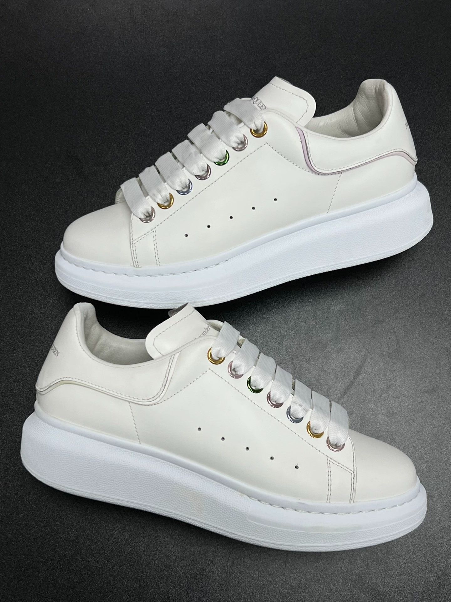 Alexander McQueen Alexander McQueen Multi Lowtop Sneakers us_7 Women Size US 7 / IT 37 - 5 Thumbnail