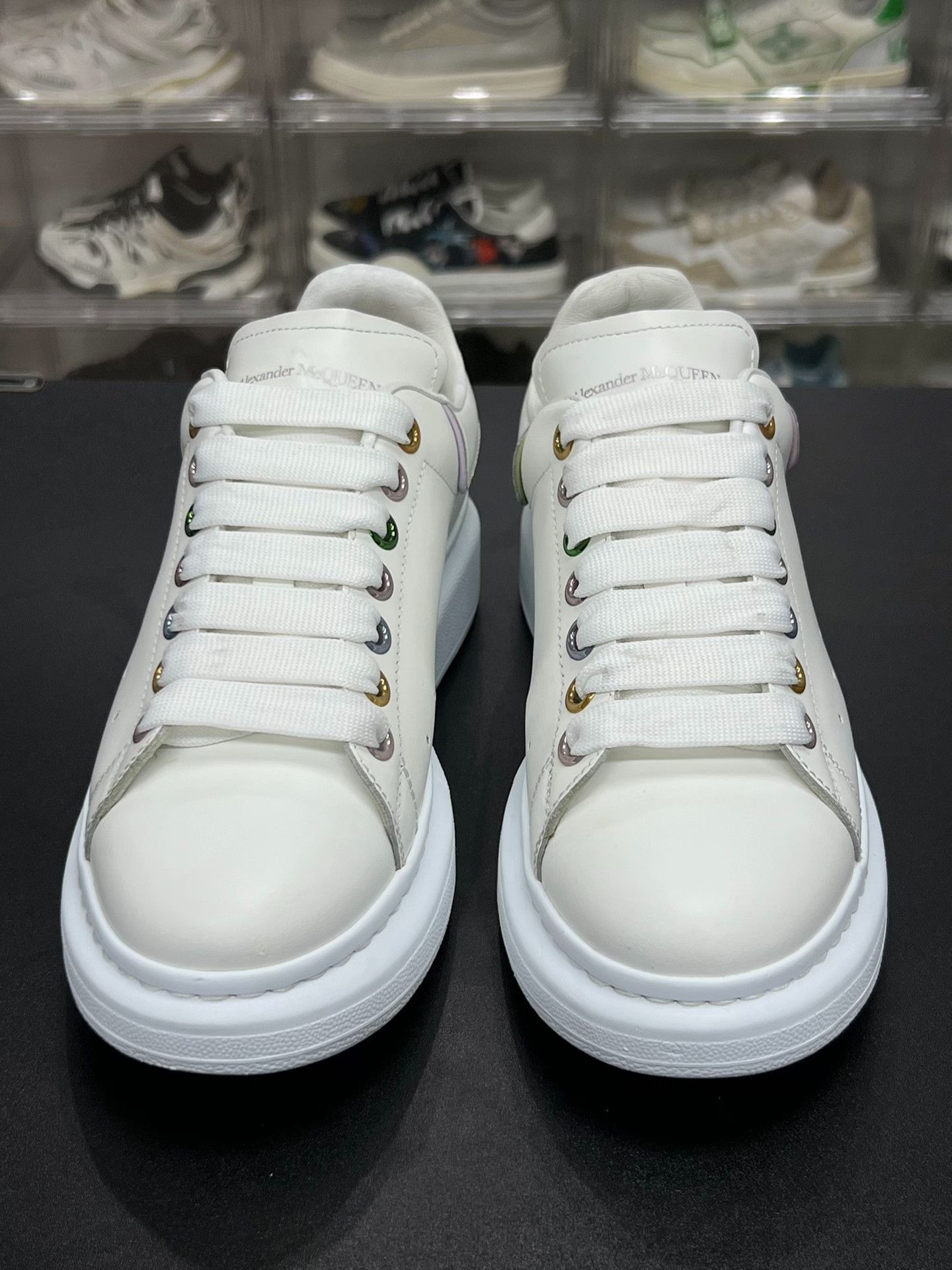 Alexander McQueen Alexander McQueen Multi Lowtop Sneakers us_7 Women Size US 7 / IT 37 - 2 Thumbnail