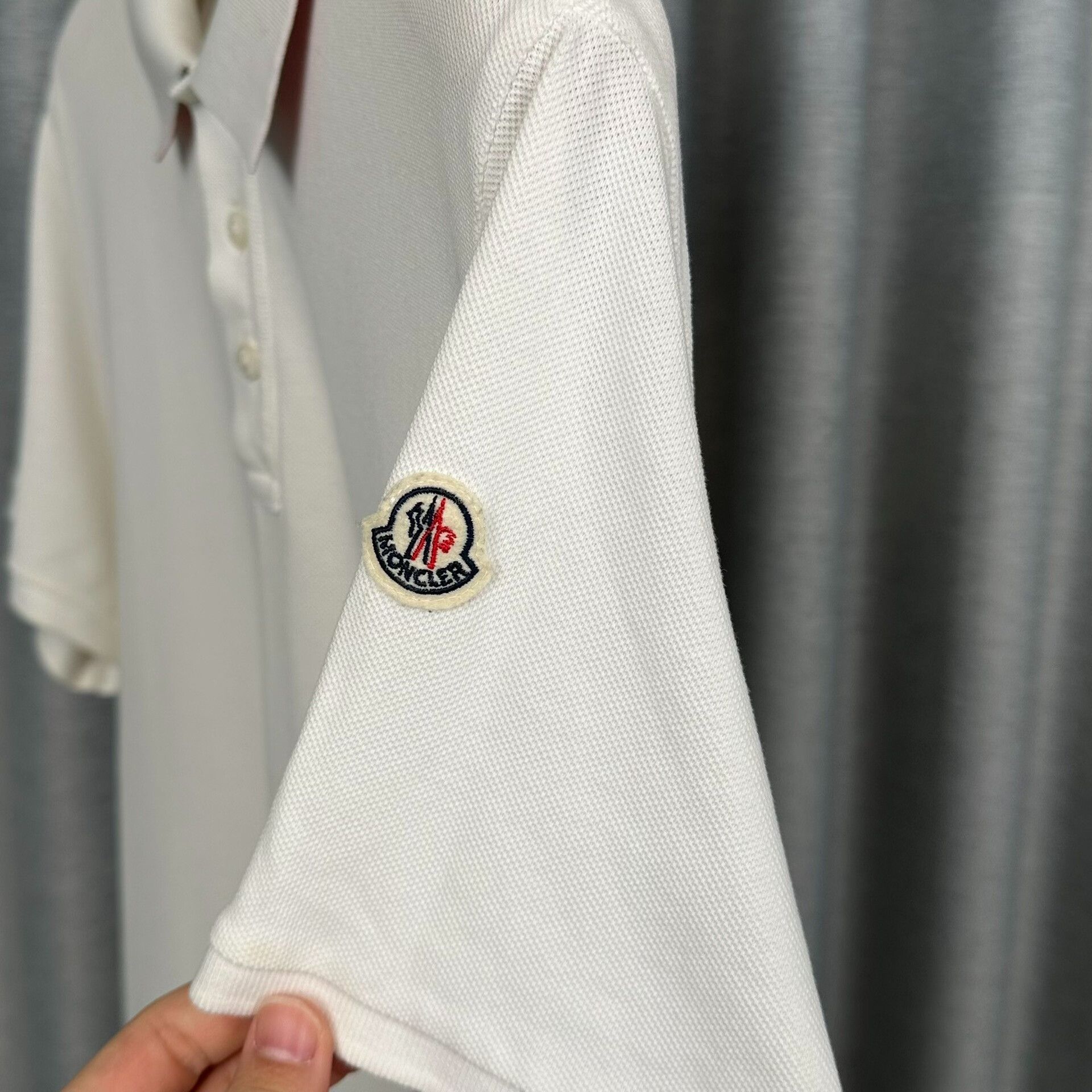 Moncler Moncler Classic Logo Patch White Polo Shirt XXL Size US XXL / EU 58 / 5 - 4 Thumbnail