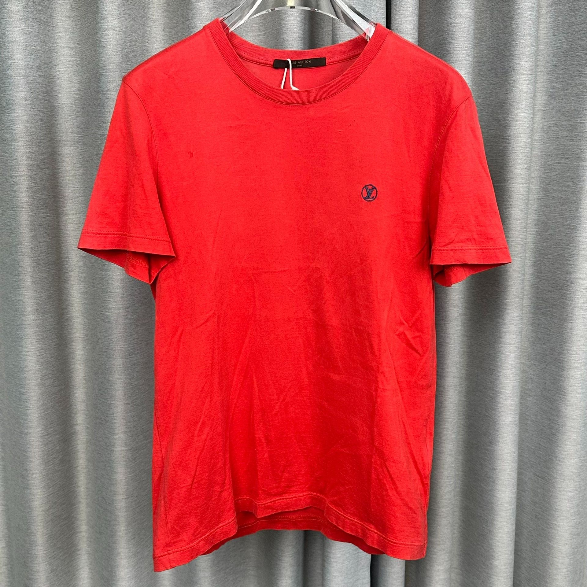 Louis Vuitton Louis Vuitton Red Logo Embroidery T-Shirt S Size US S / EU 44-46 / 1 - 2 Thumbnail