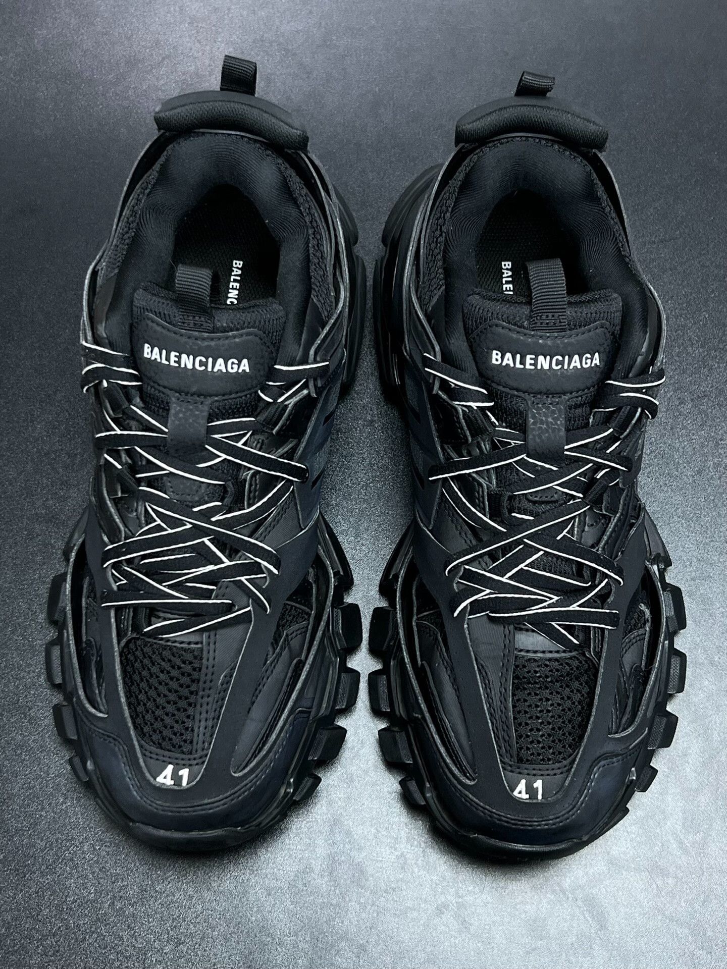 Balenciaga Balenciaga Black Lowtop Sneakers 8 Men Size US 8 / EU 41 - 3 Thumbnail