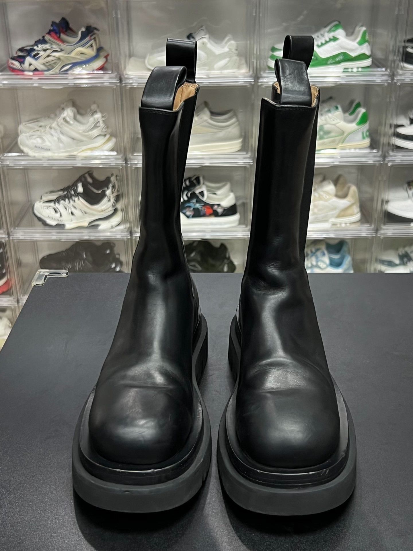 Bottega Veneta Bottega Veneta Black Boots us_6 Women Size US 6 / IT 36 - 2 Thumbnail