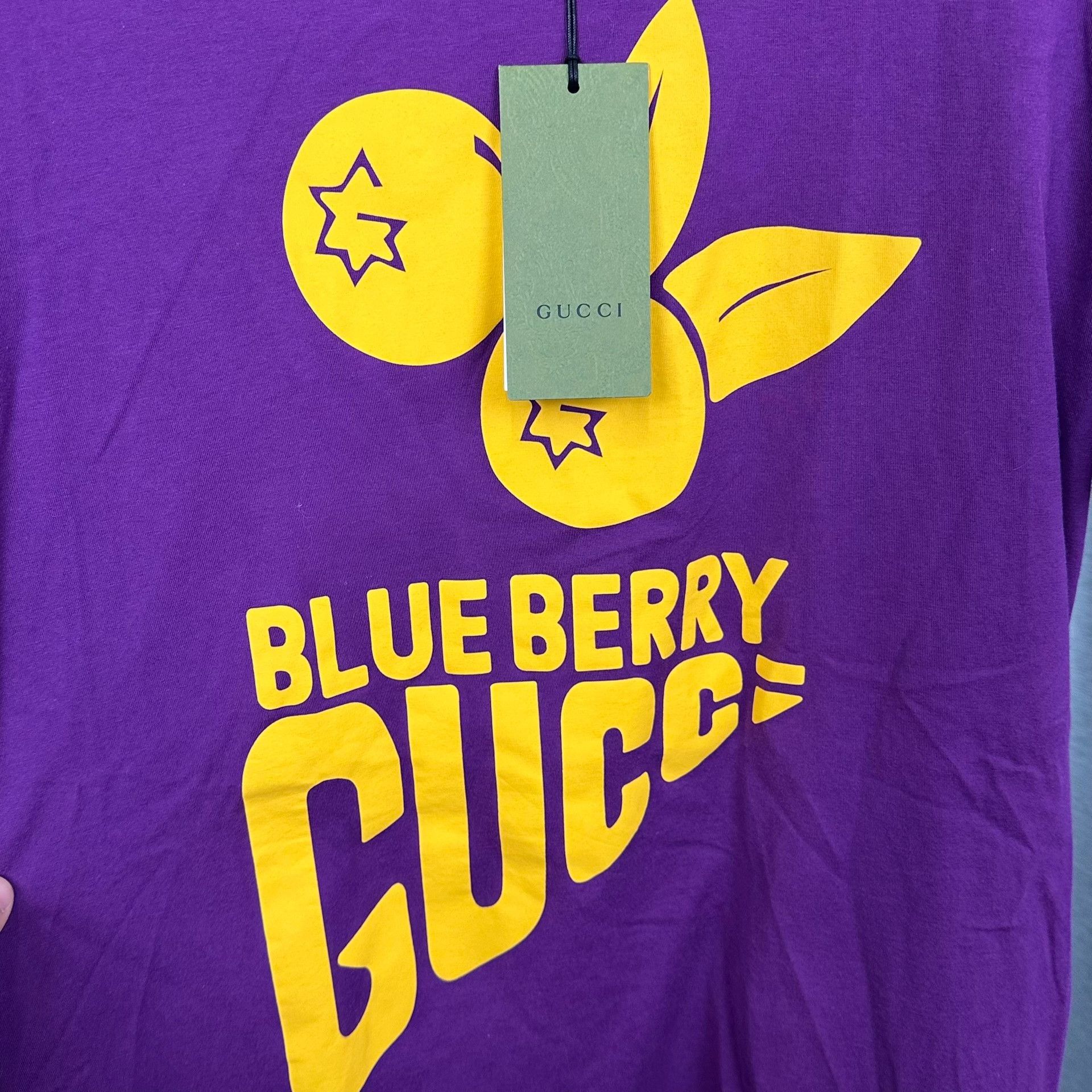 Gucci Gucci Blueberry Print T-Shirt M Size US M / EU 48-50 / 2 - 5 Thumbnail