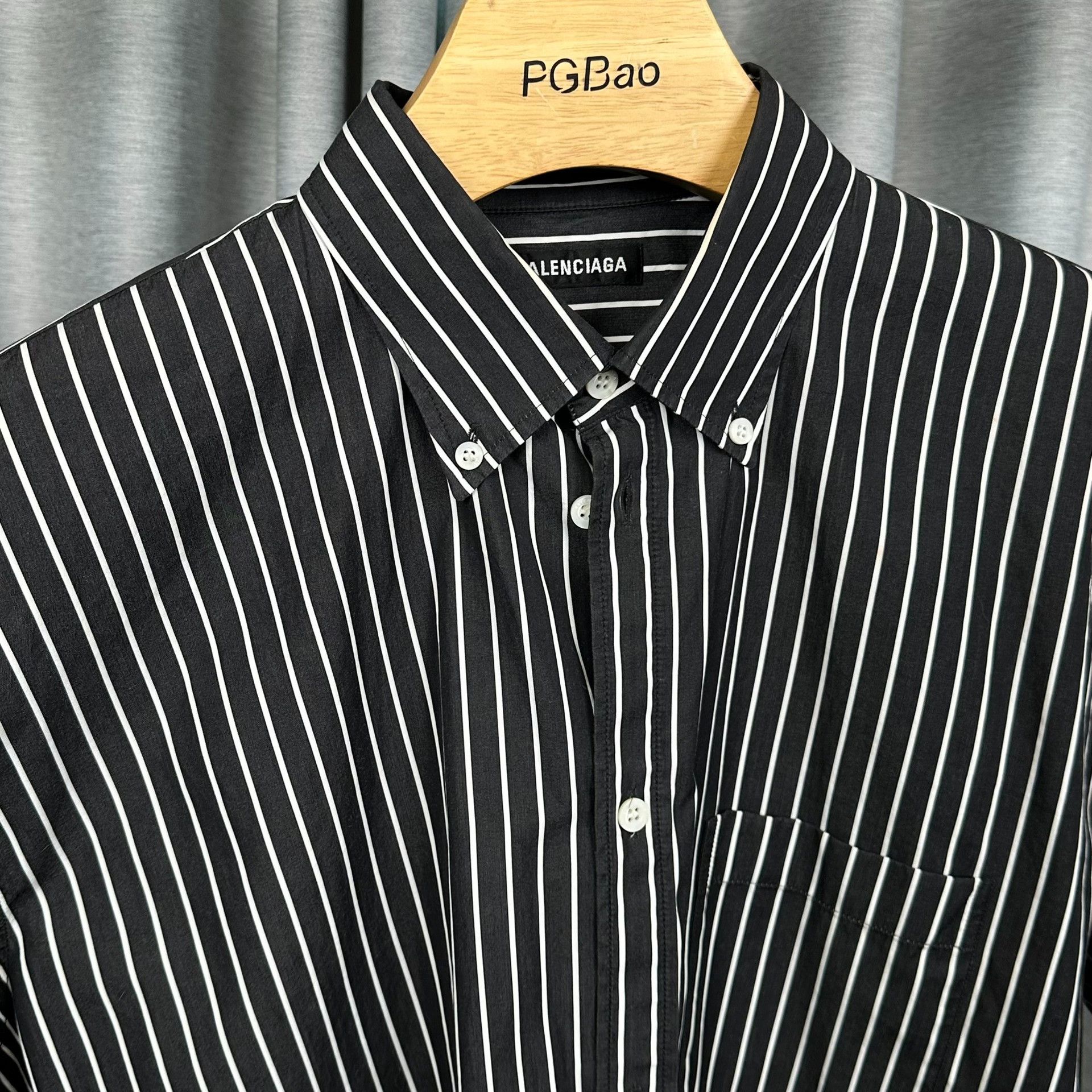 Balenciaga Balenciaga Logo Striped Shirt Size 39 Size US M / EU 48-50 / 2 - 5 Thumbnail