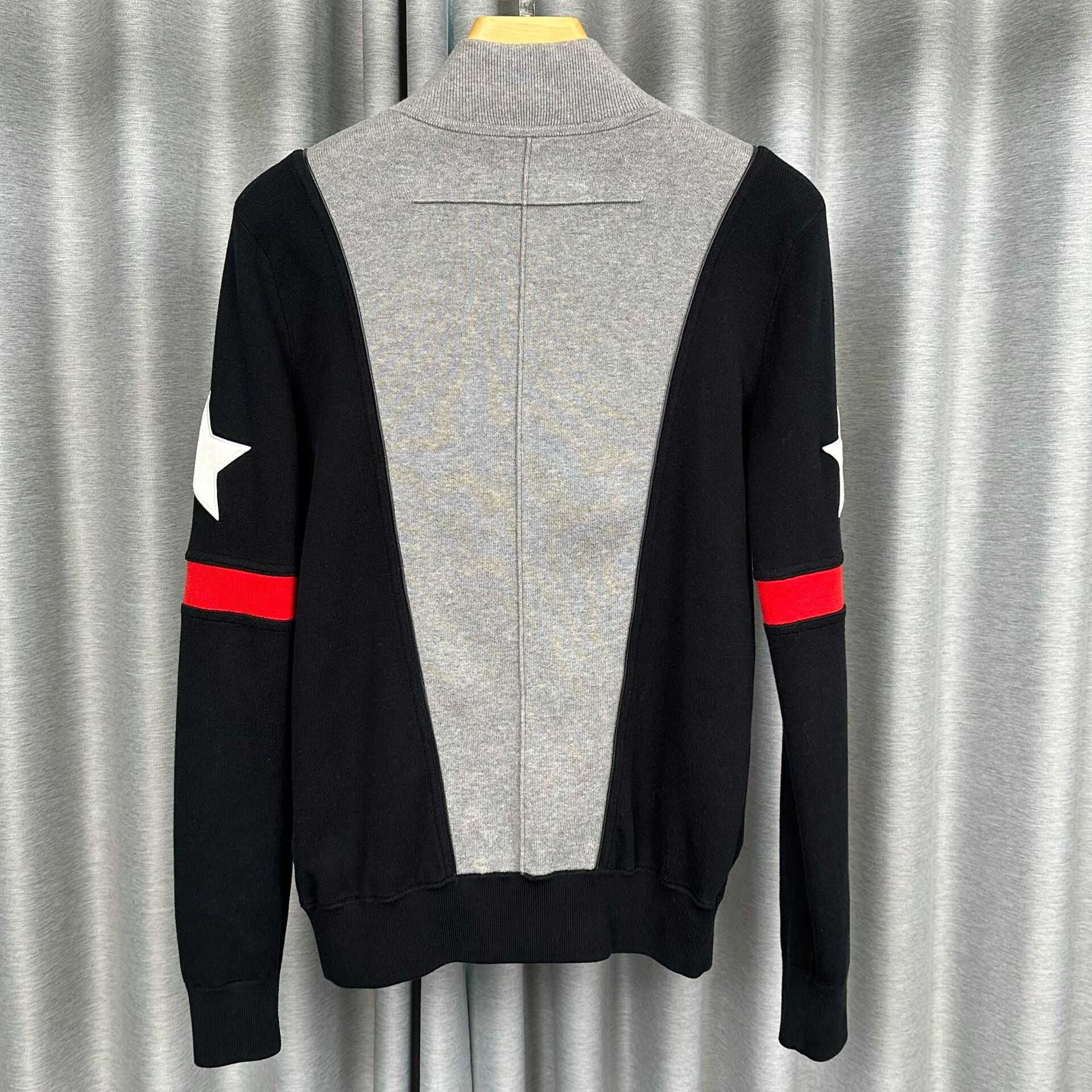 Givenchy Givenchy Star Stripe Knit Cardigan XS Size US XS / EU 42 / 0 - 3 Thumbnail