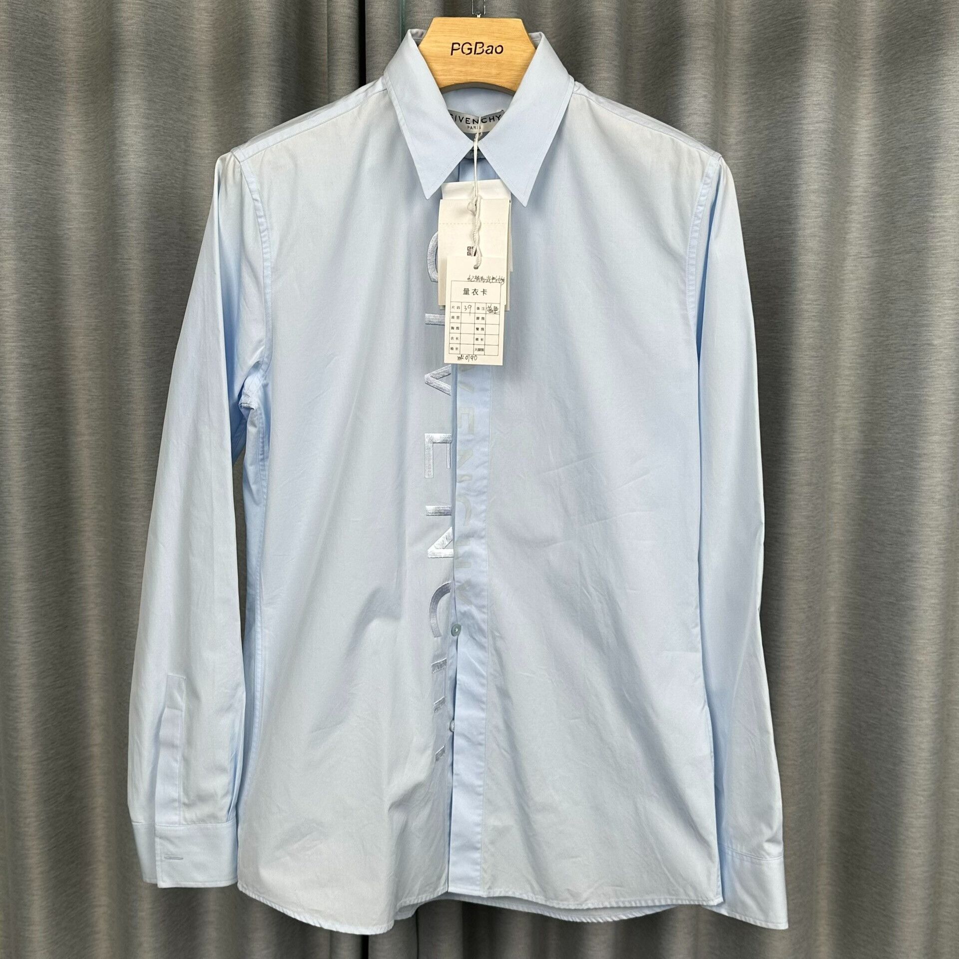 Givenchy Givenchy Embroidered Logo Light Blue Shirt Size US M Size US M / EU 48-50 / 2 - 2 Thumbnail