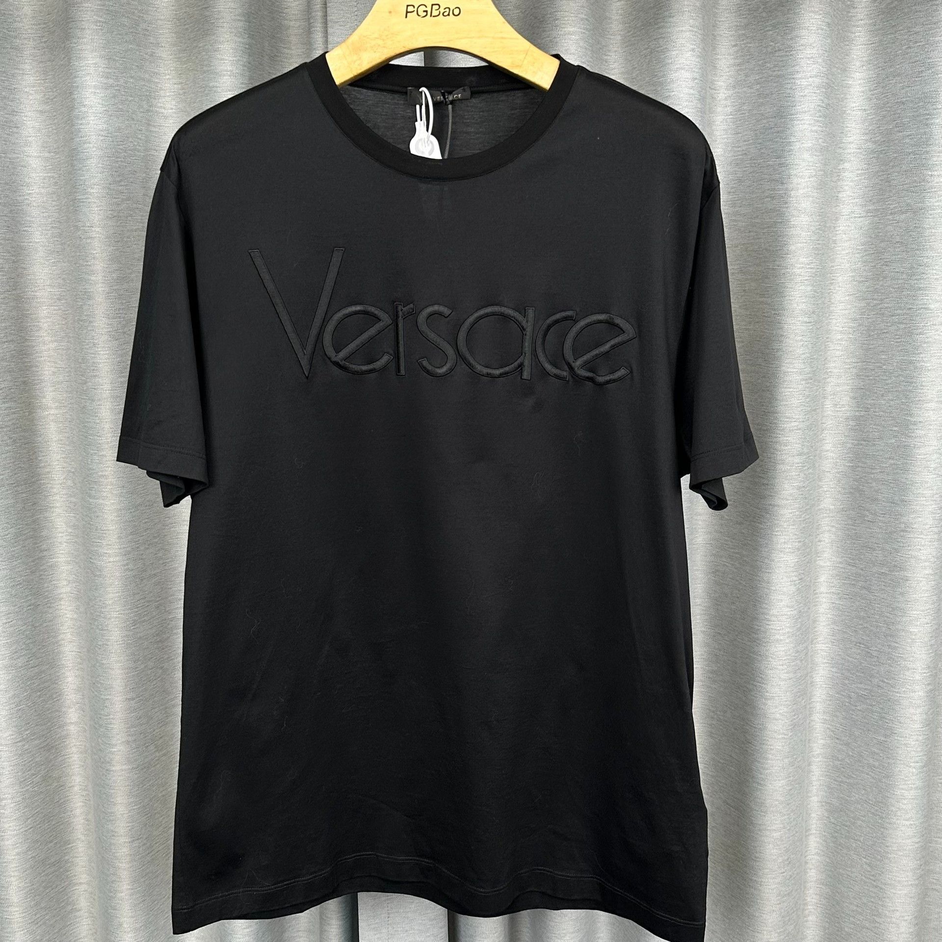 Versace Versace Embroidered Logo T-Shirt M Size US M / EU 48-50 / 2 - 2 Thumbnail