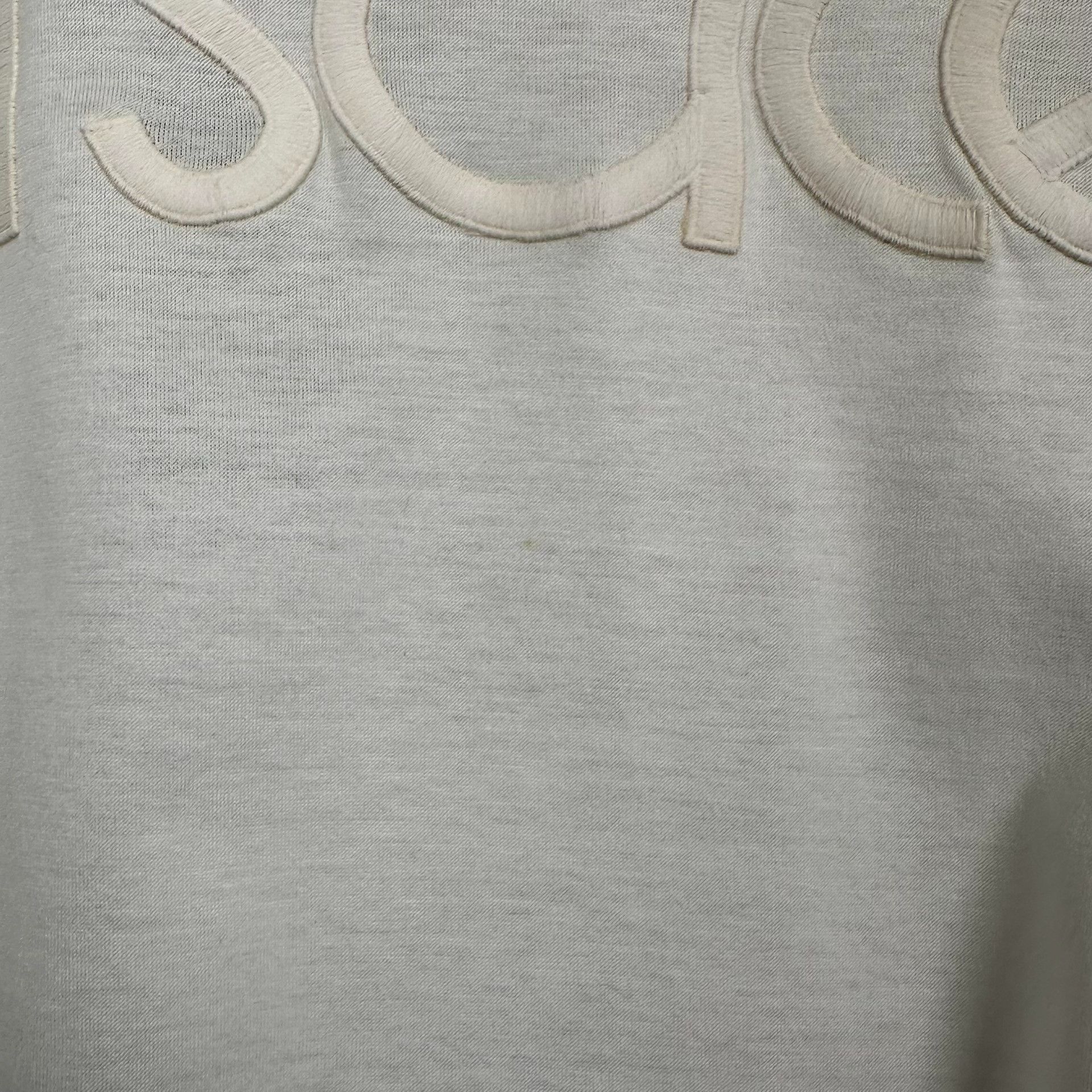 Versace Versace Embroidered Logo T-Shirt White Size L Size US L / EU 52-54 / 3 - 5 Thumbnail