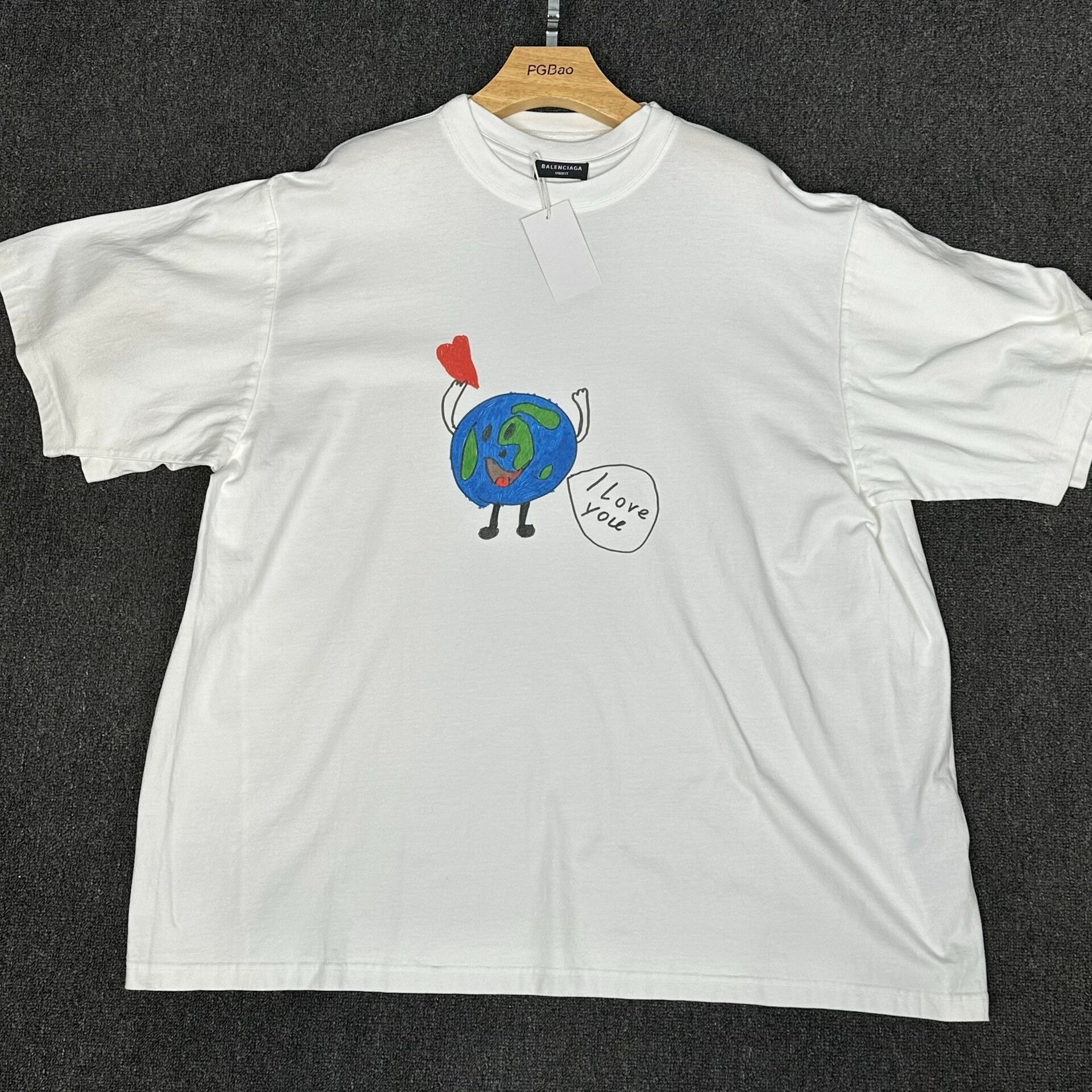Balenciaga Balenciaga Globe Graphic T-Shirt Size S Size US S / EU 44-46 / 1 - 2 Thumbnail
