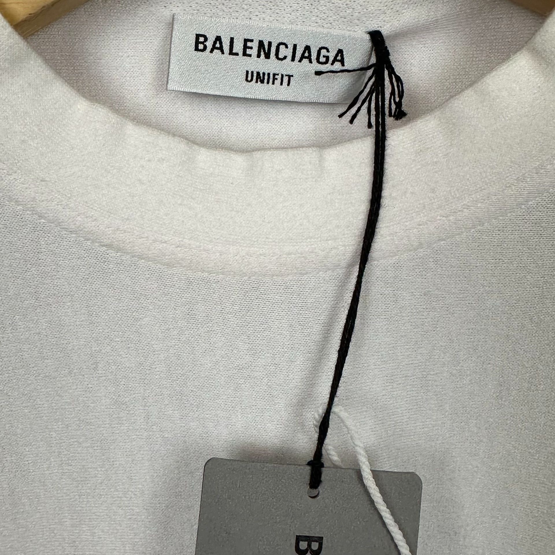 Balenciaga Balenciaga UNIFIT Logo T-Shirt Size 2 Size US M / EU 48-50 / 2 - 6 Thumbnail