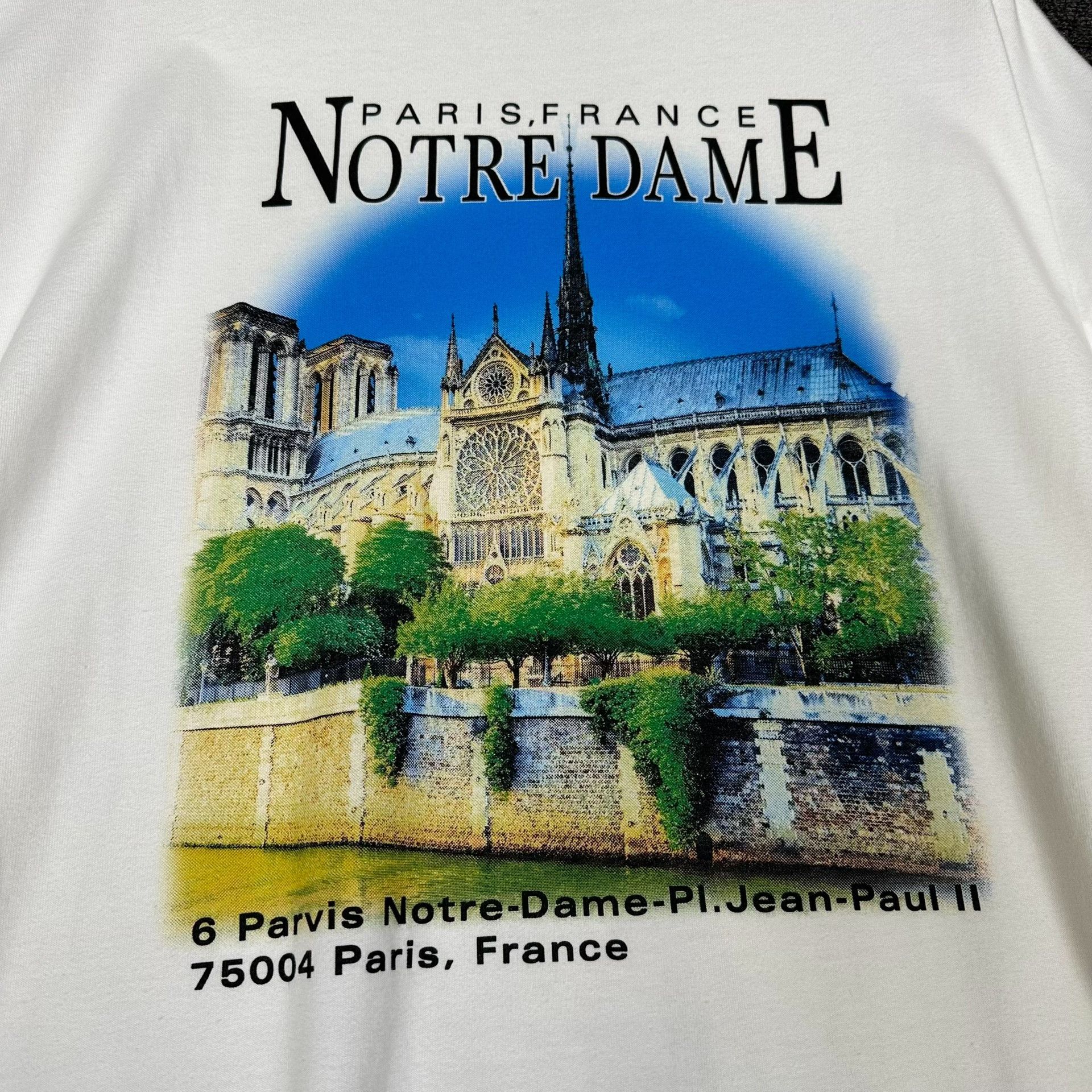 Balenciaga Balenciaga Sacre Coeur Paris Print T-Shirt M Size US M / EU 48-50 / 2 - 4 Thumbnail