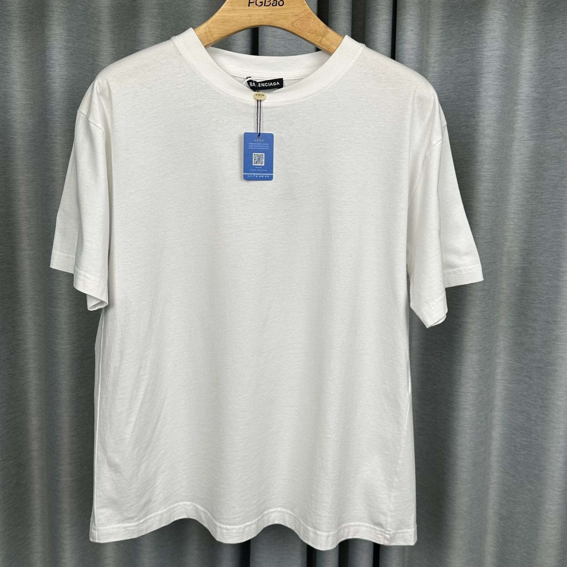 Balenciaga Balenciaga Back Logo T-Shirt White Size S Size US S / EU 44-46 / 1 - 3 Thumbnail