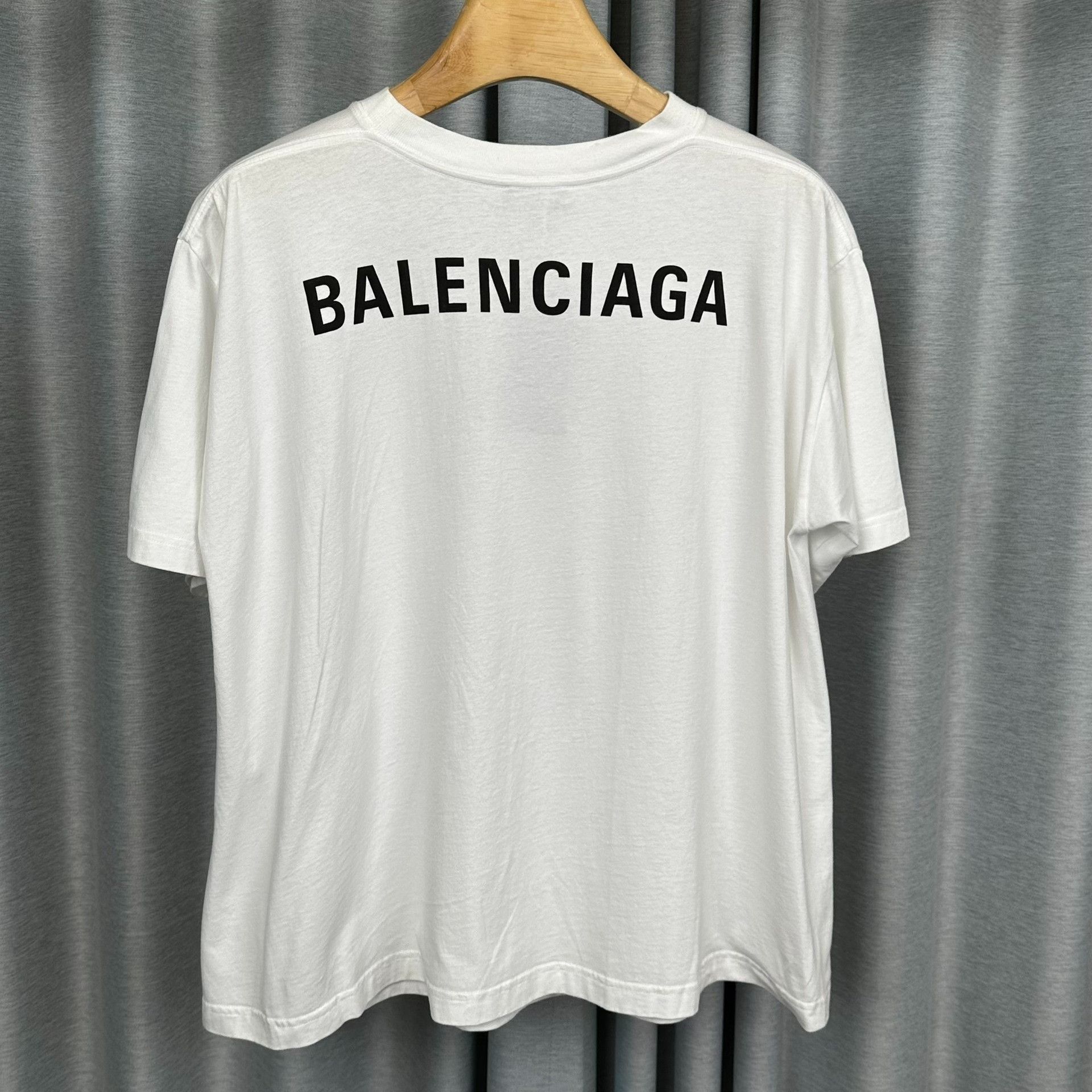 Balenciaga Balenciaga Back Logo T-Shirt White Size S Size US S / EU 44-46 / 1 - 2 Thumbnail