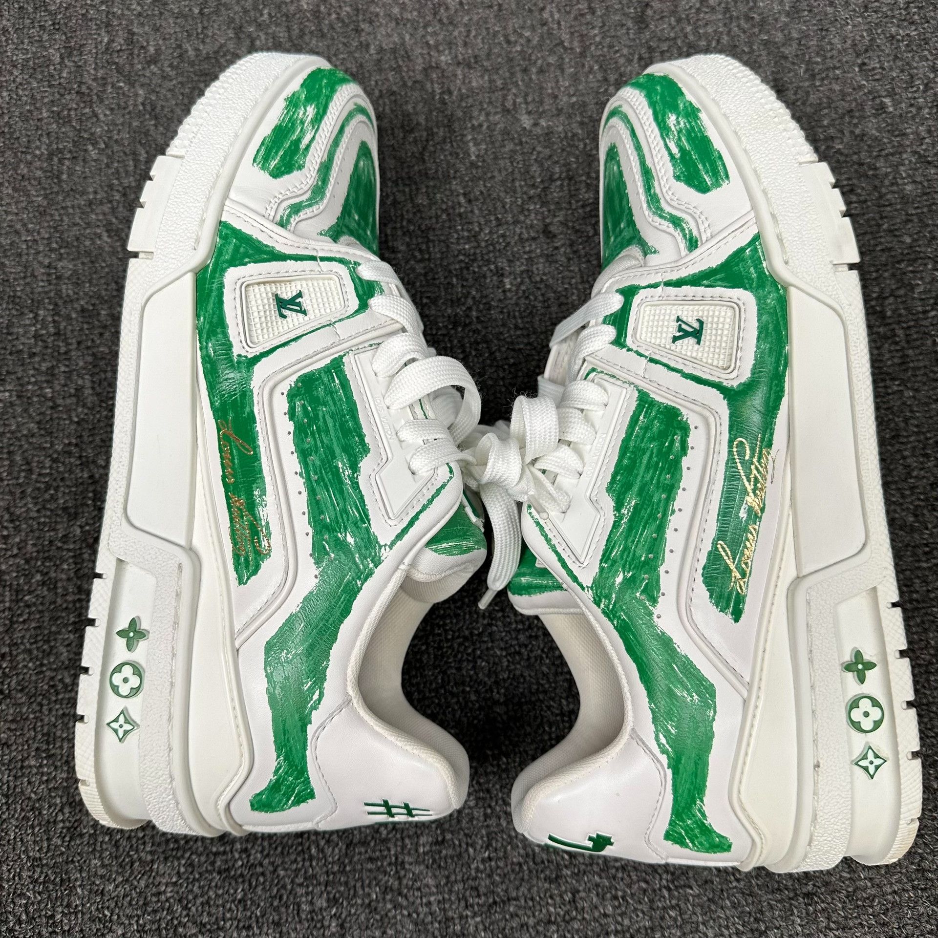 Louis Vuitton Louis Vuitton Green Brushstroke Trainer Sneakers 6.5 Size US 7.5 / EU 40-41 - 6 Thumbnail