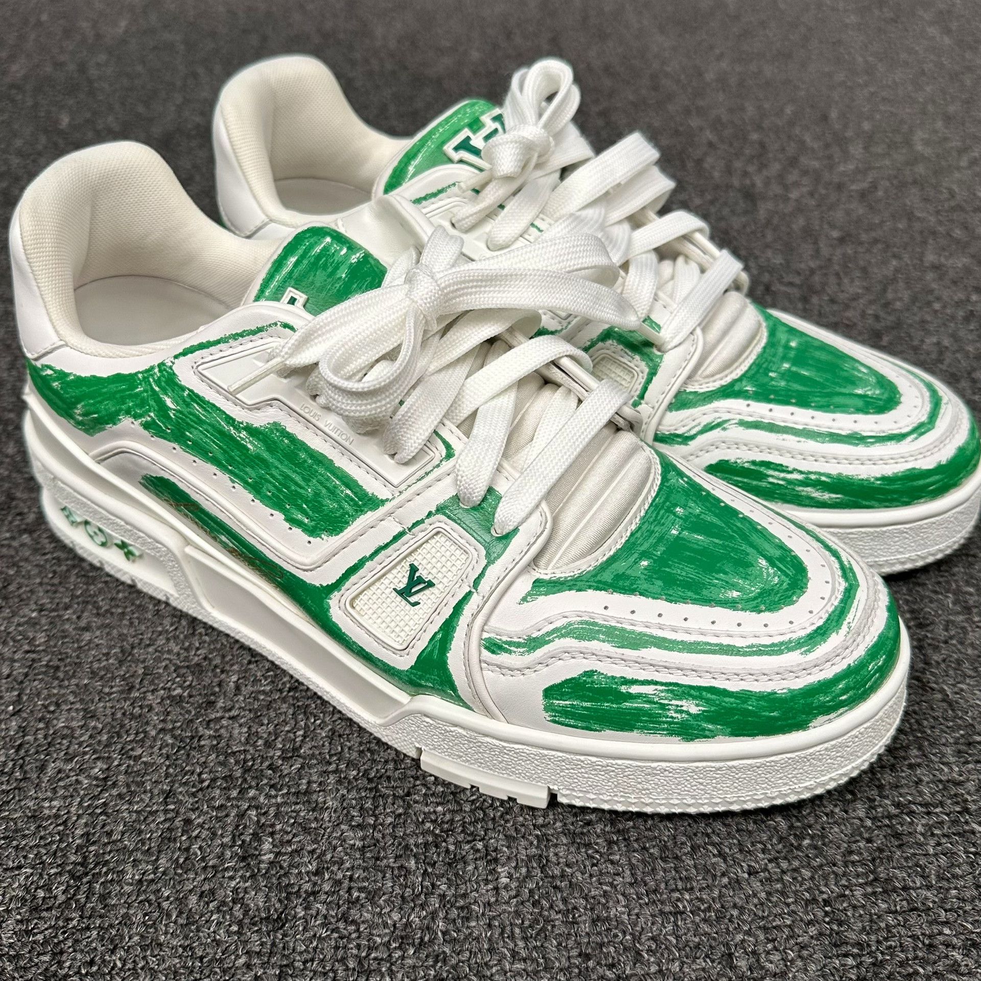 Louis Vuitton Louis Vuitton Green Brushstroke Trainer Sneakers 6.5 Size US 7.5 / EU 40-41 - 2 Thumbnail