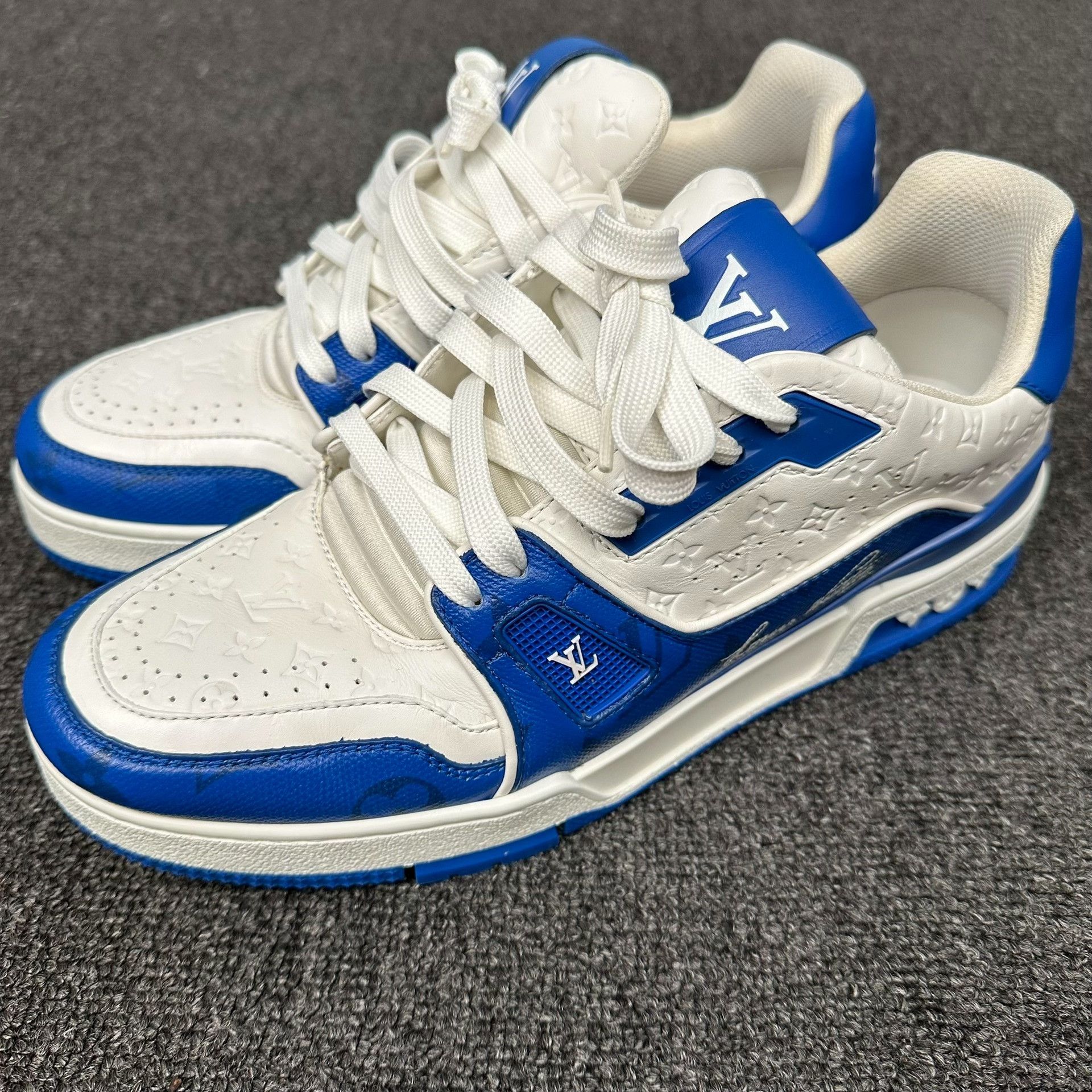 Louis Vuitton Louis Vuitton Blue Monogram Leather LV Trainer Sneakers 6.5 Size US 6.5 / EU 39-40 - 2 Thumbnail