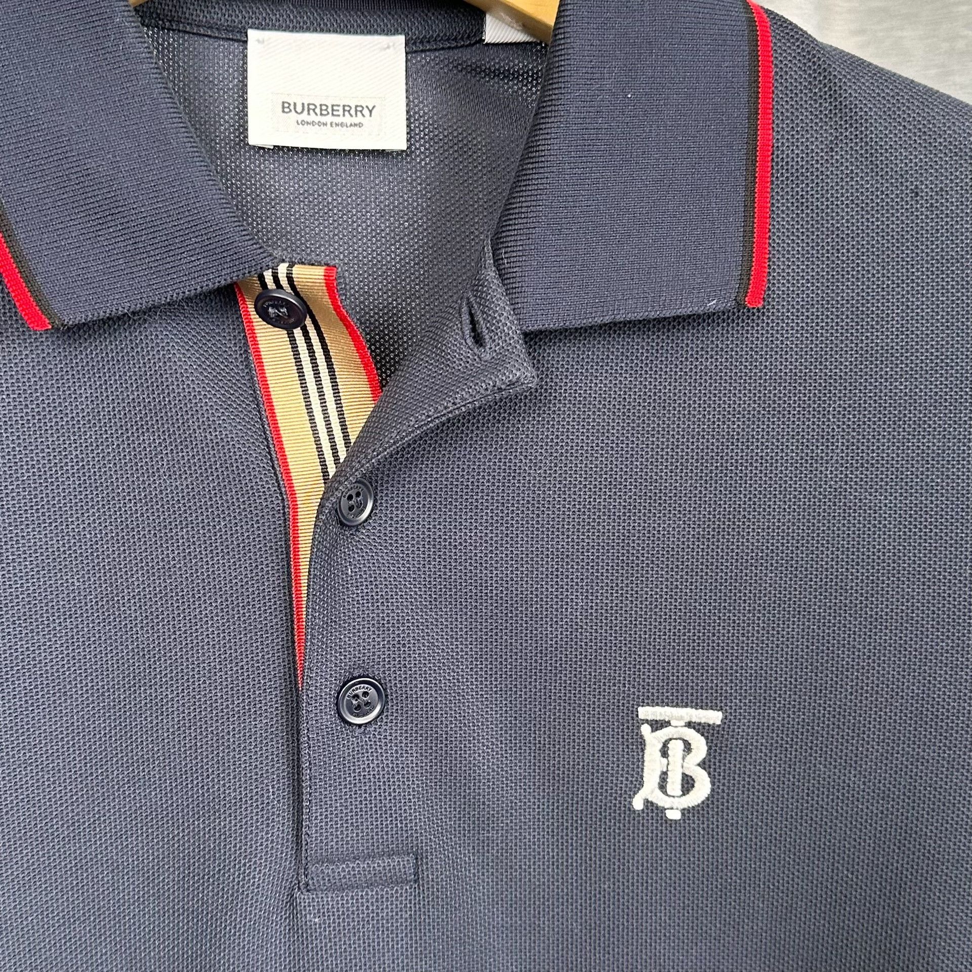 Burberry Burberry TB Monogram Stripe Trim Polo XS Size US XS / EU 42 / 0 - 4 Thumbnail