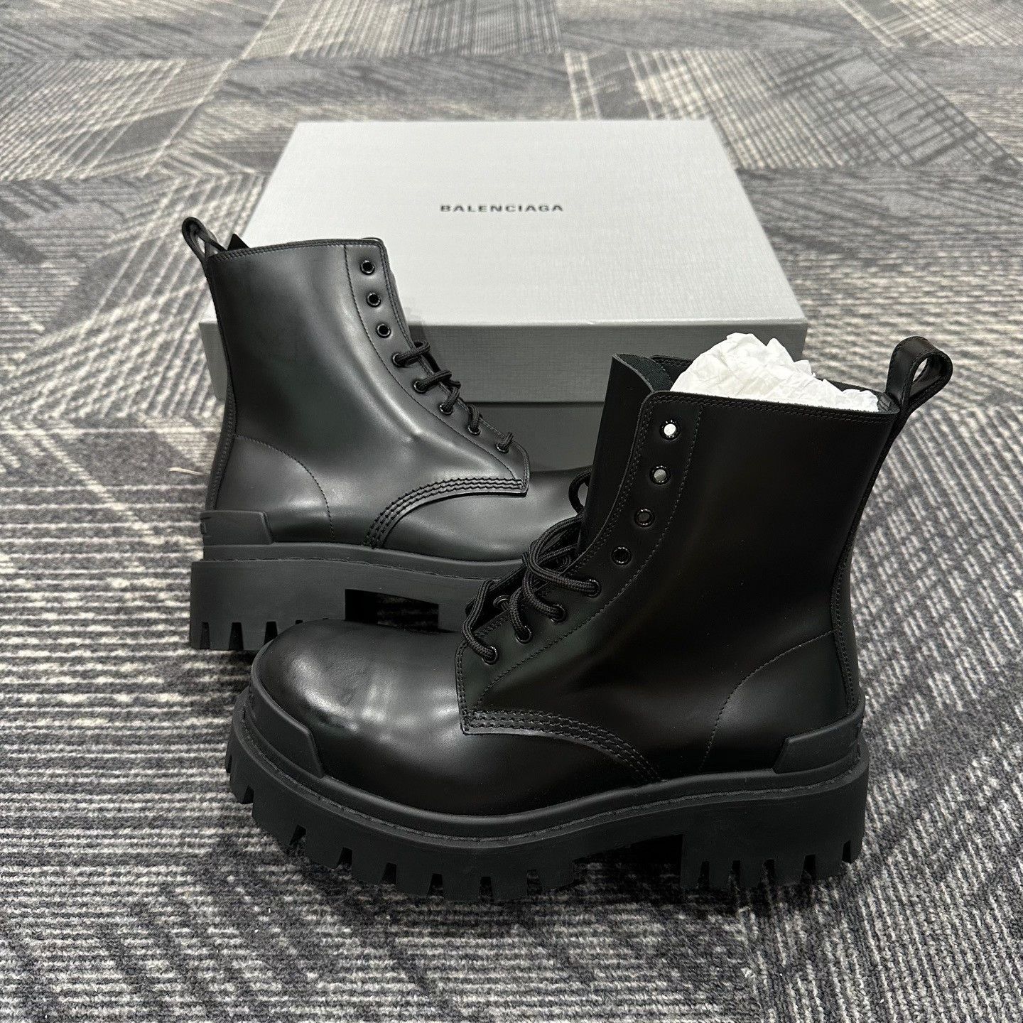Balenciaga Balenciaga Strike Leather Combat Boots 38 Size US 5.5 / EU 38 - 5 Thumbnail