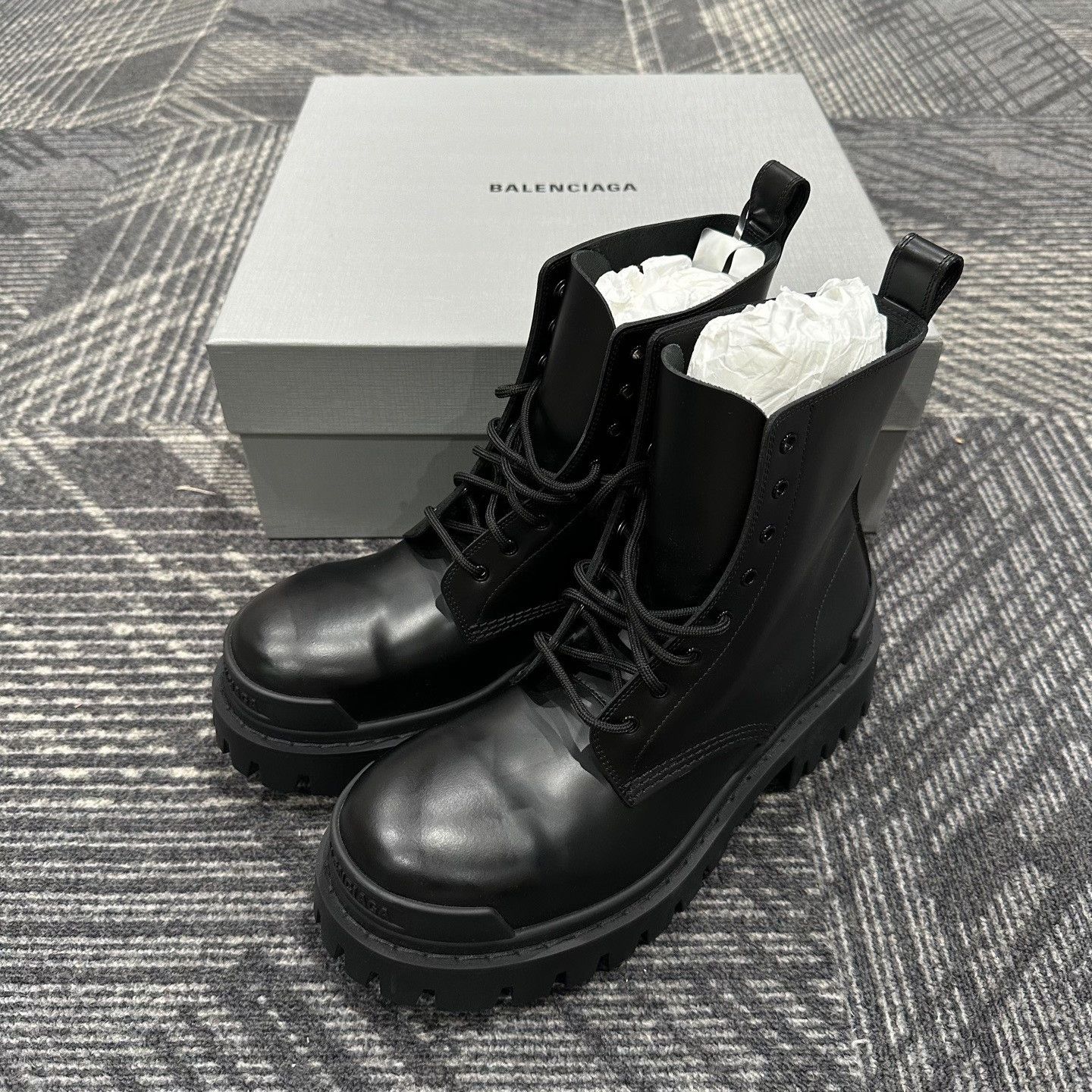 Balenciaga Balenciaga Strike Leather Combat Boots 38 Size US 5.5 / EU 38 - 2 Thumbnail