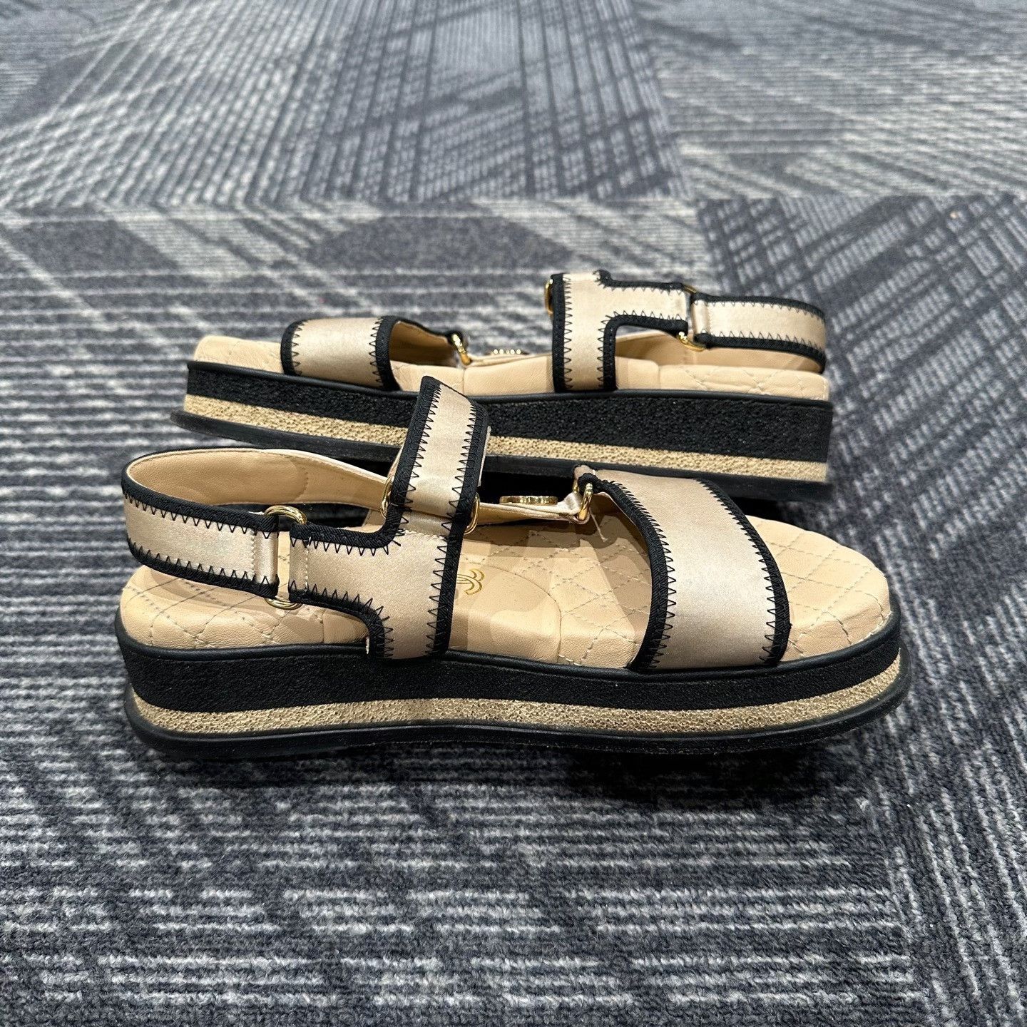 Chanel Chanel CC Logo Satin Velcro Sandals 36.5 Size US 5.5 / IT 35.5 - 6 Thumbnail