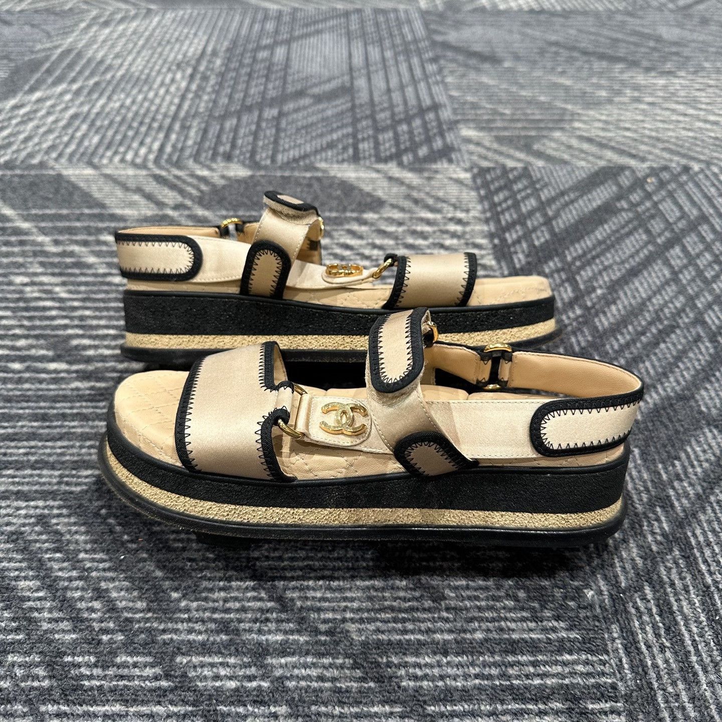 Chanel Chanel CC Logo Satin Velcro Sandals 36.5 Size US 5.5 / IT 35.5 - 5 Thumbnail