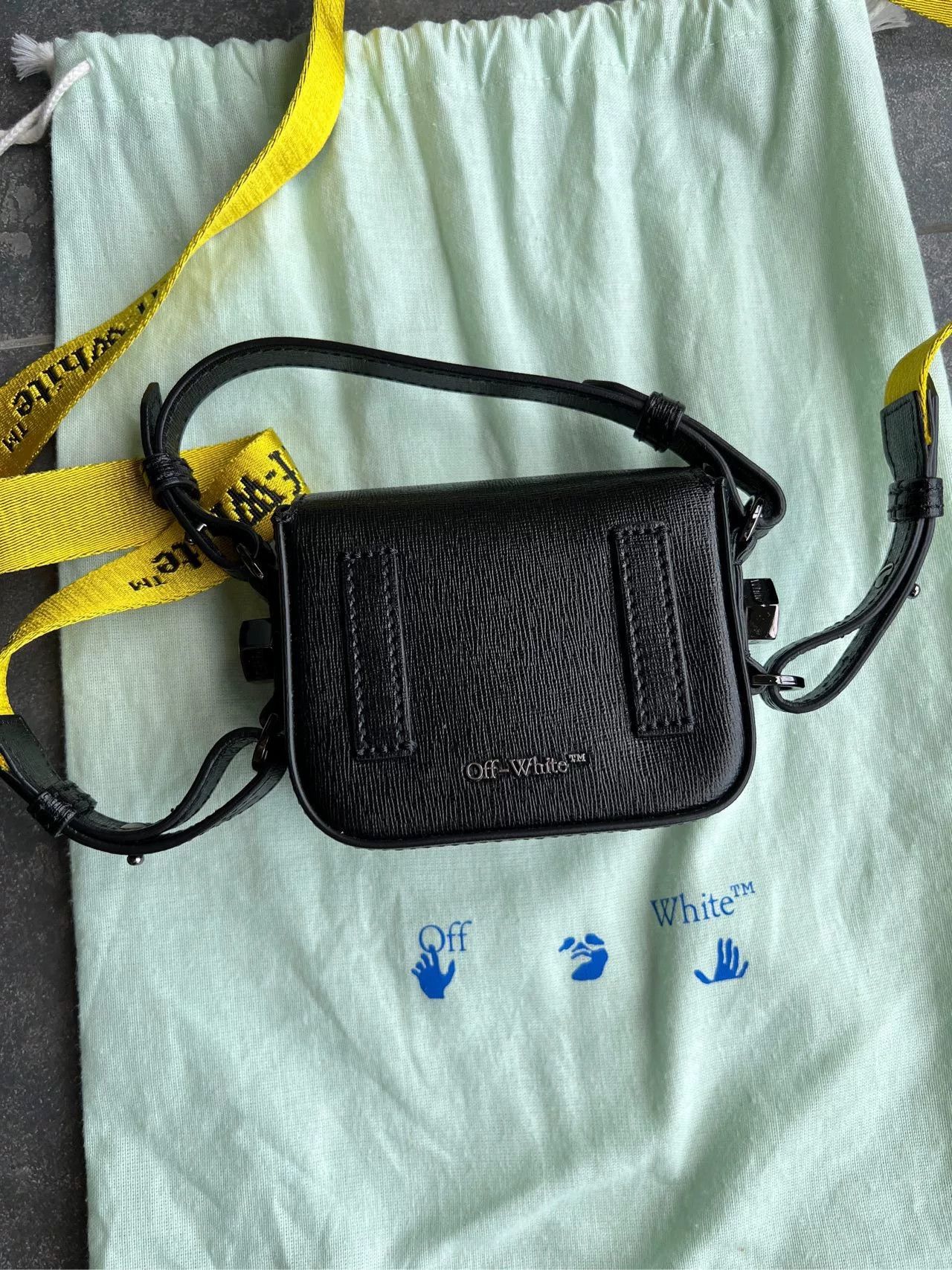 Off-White Off-White Diagonal Stripe Binder Clip Bag ONE SIZE Size ONE SIZE - 3 Thumbnail