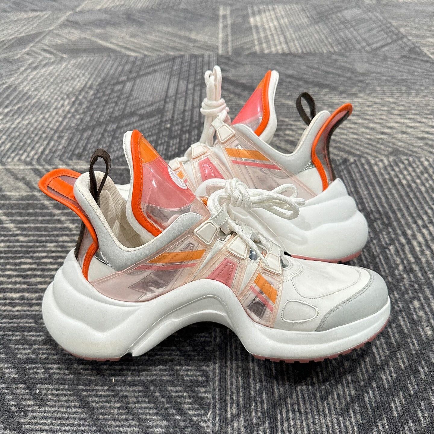 Louis Vuitton Louis Vuitton Archlight Orange White Sneakers 39.5 Size US 6.5 / EU 39-40 - 6 Thumbnail