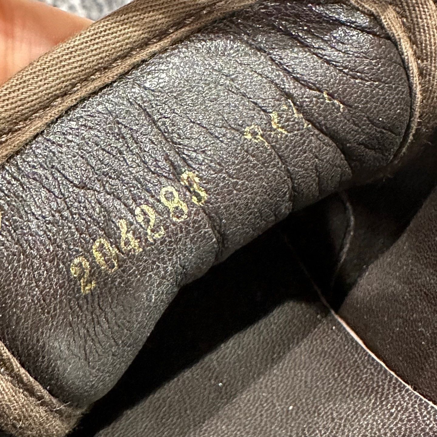 Gucci Gucci Monogram Canvas Low-Top Sneakers 34.5 Size US 4.5 / IT 34.5 - 8 Thumbnail