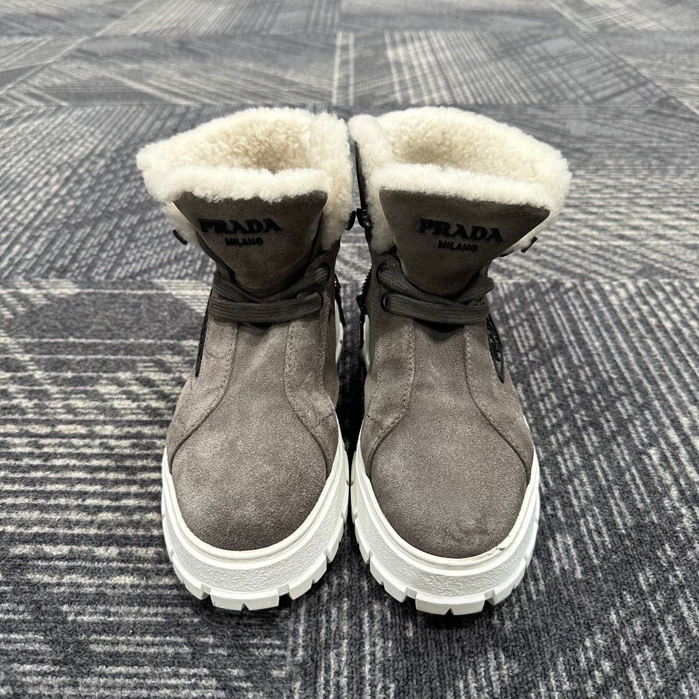 Prada Prada Shearling Suede Boots 35 Size US 5 / IT 35 - 3 Thumbnail