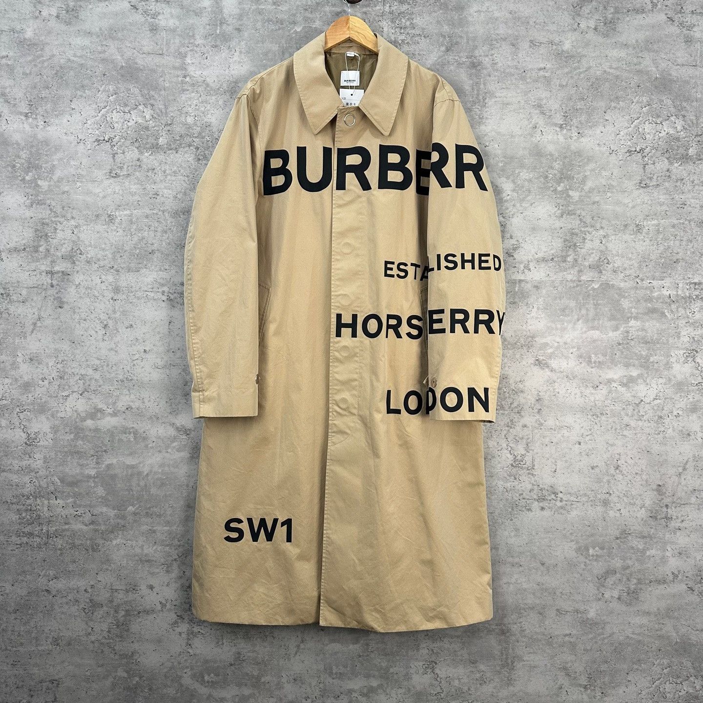Burberry Burberry Horseferry Print Car Coat Size 50 Size US M / EU 48-50 / 2 - 2 Thumbnail