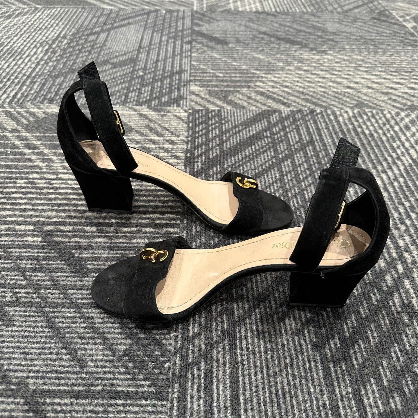 Dior Dior Black Velvet CD Logo Heels 39 Size US 9 / IT 39 - 6 Thumbnail