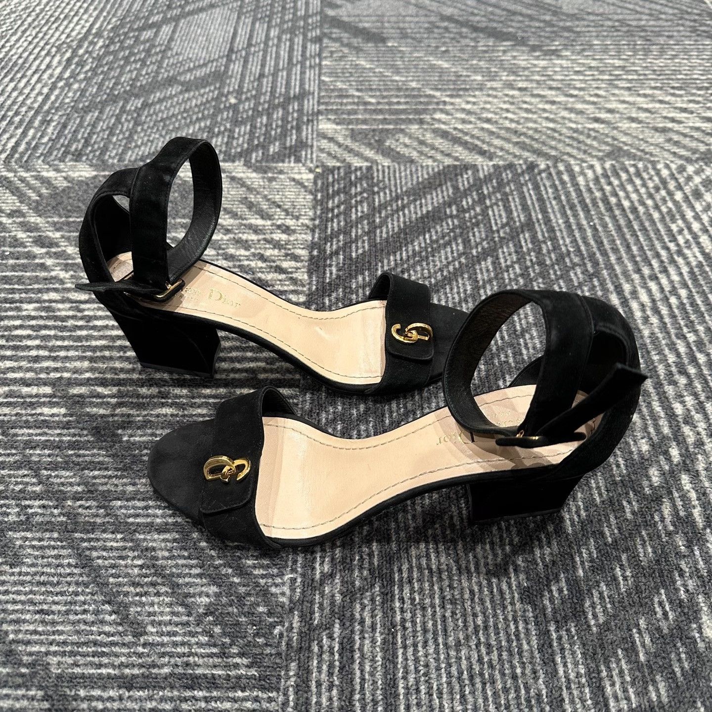 Dior Dior Black Velvet CD Logo Heels 39 Size US 9 / IT 39 - 5 Thumbnail