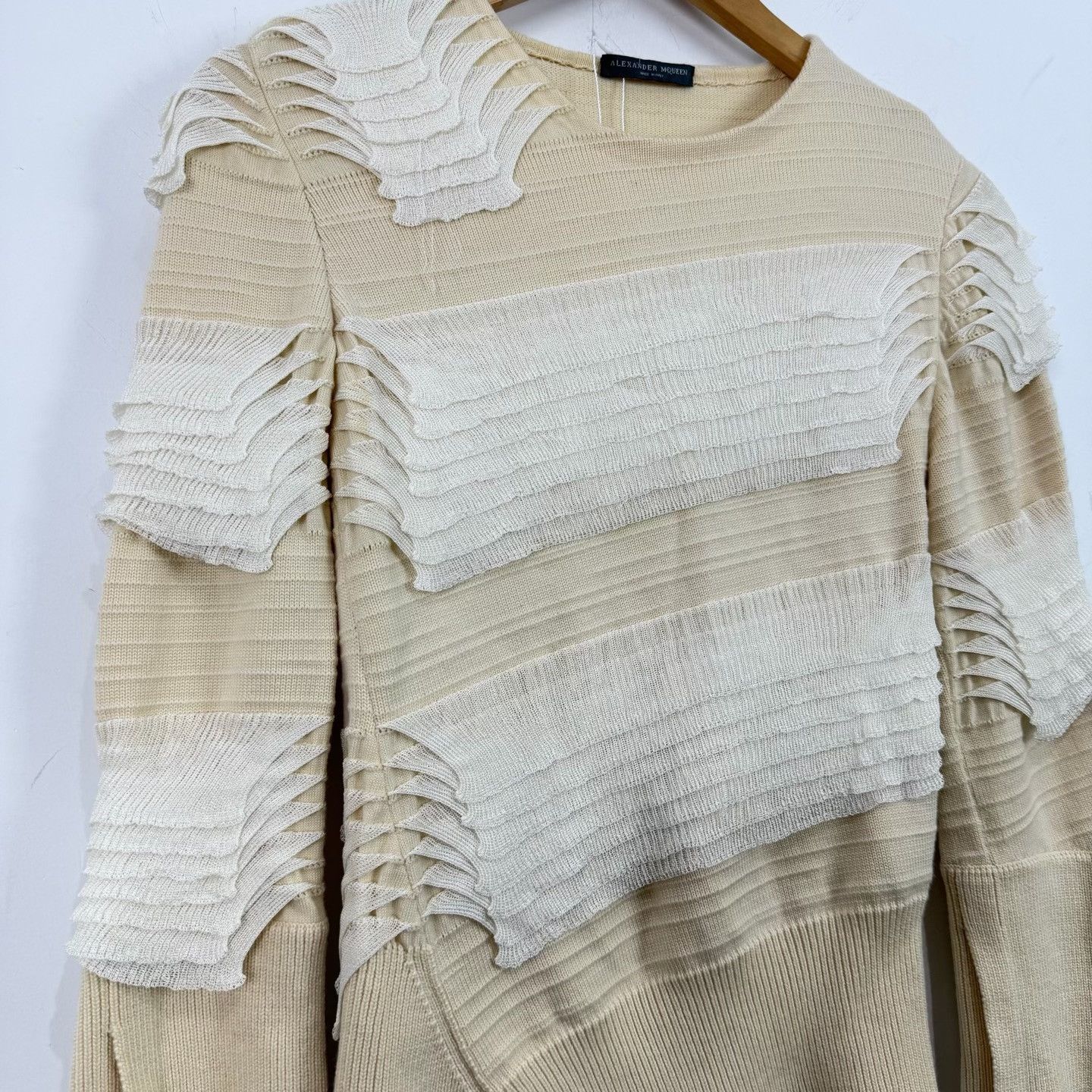 Alexander McQueen Alexander McQueen Lace Patchwork Knit Sweater S Size S / US 4 / IT 40 - 5 Thumbnail