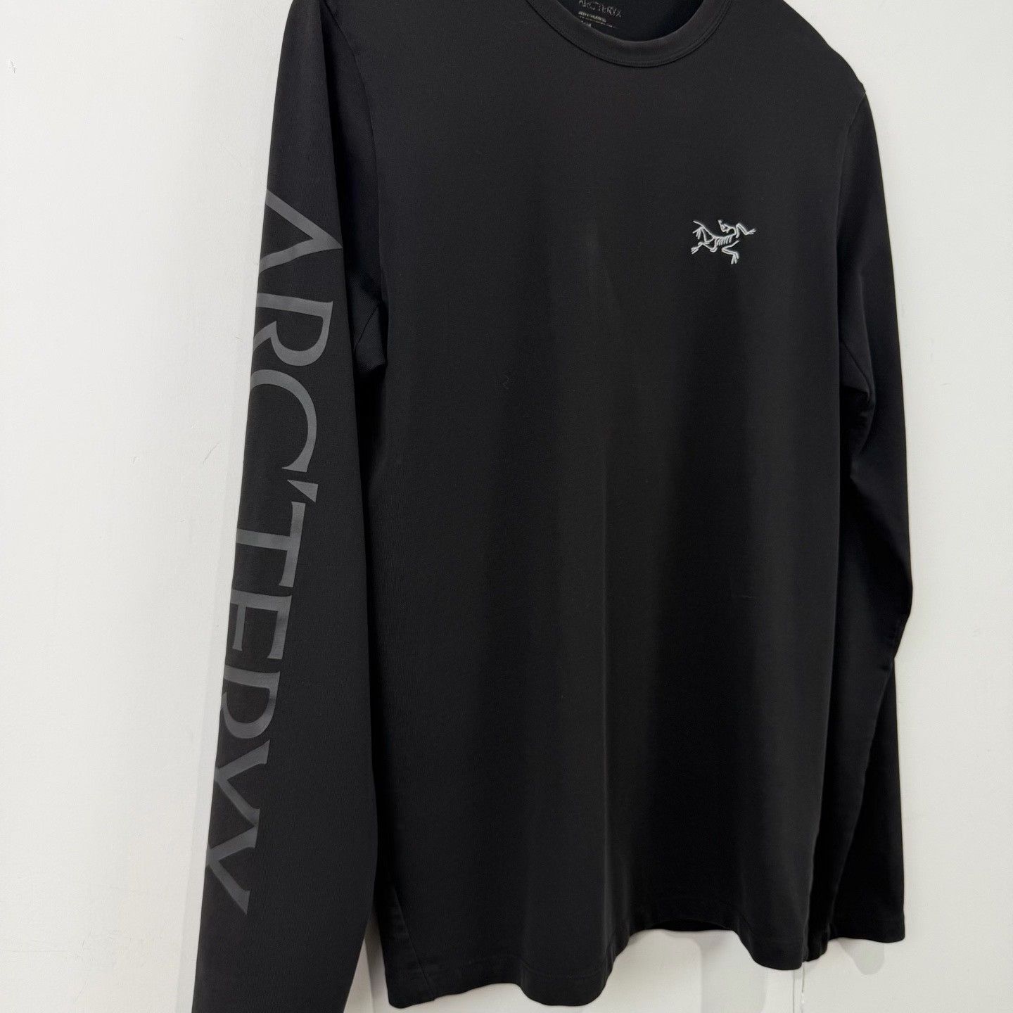 Arc'teryx Arc'teryx Logo Embroidery Long Sleeve T-Shirt M Size US M / EU 48-50 / 2 - 5 Thumbnail