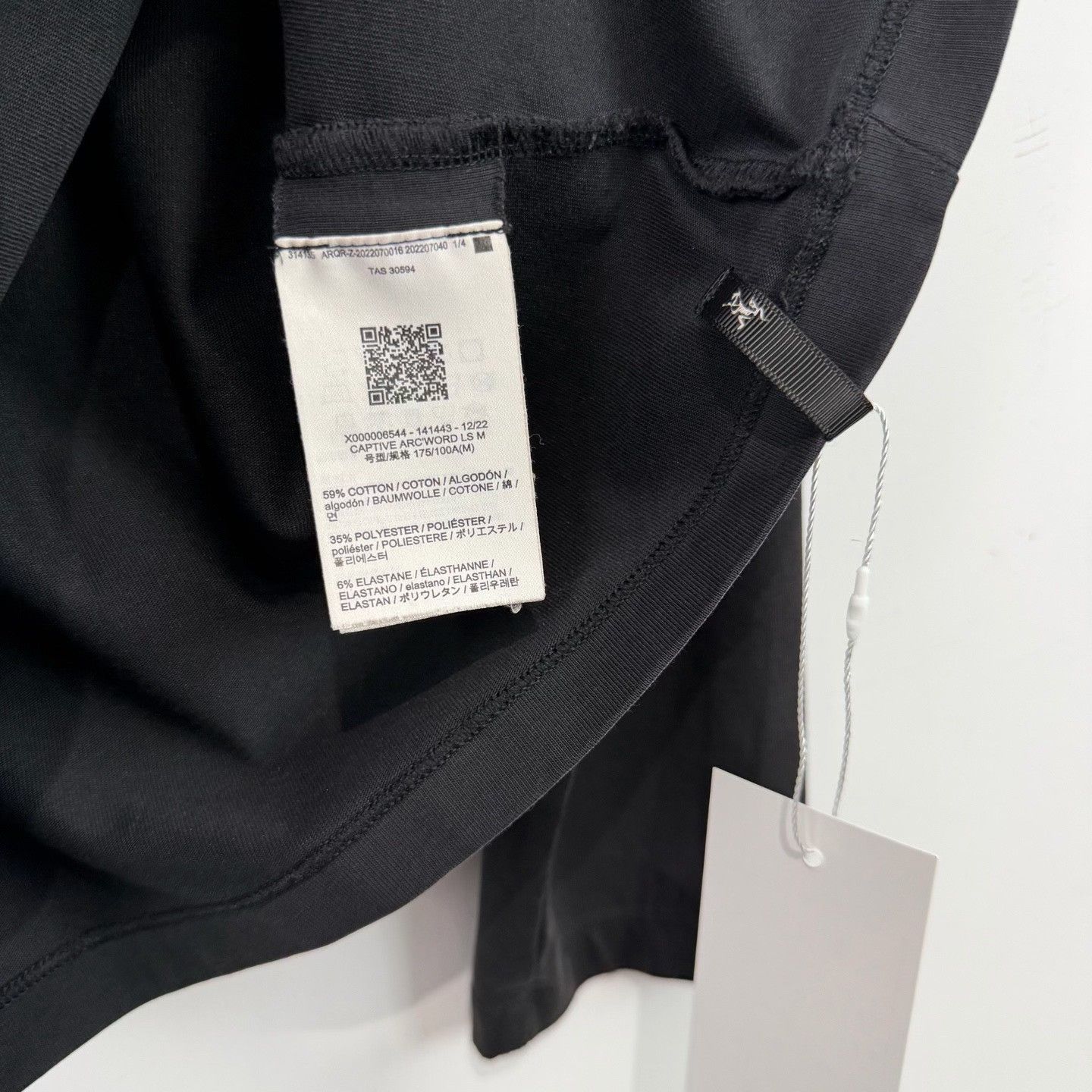 Arc'teryx Arc'teryx Logo Embroidery Long Sleeve T-Shirt M Size US M / EU 48-50 / 2 - 7 Thumbnail