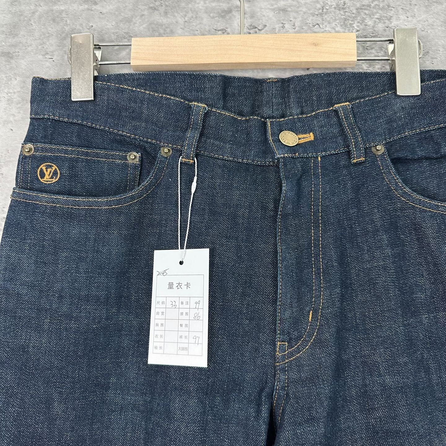 Louis Vuitton Louis Vuitton Regular Fit Indigo Denim Jeans 33 Size US 33 - 4 Thumbnail