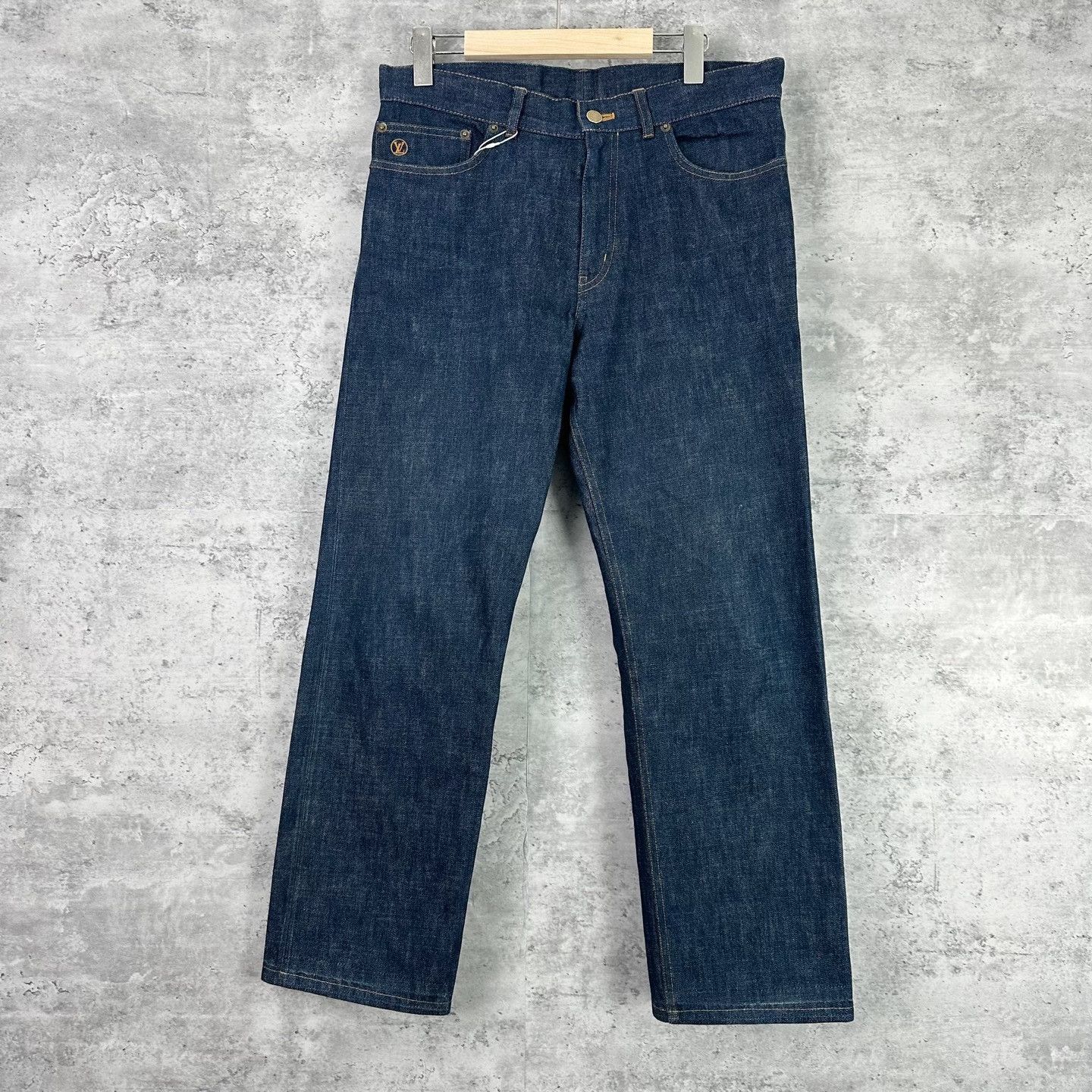 Louis Vuitton Louis Vuitton Regular Fit Indigo Denim Jeans 33 Size US 33 - 2 Thumbnail
