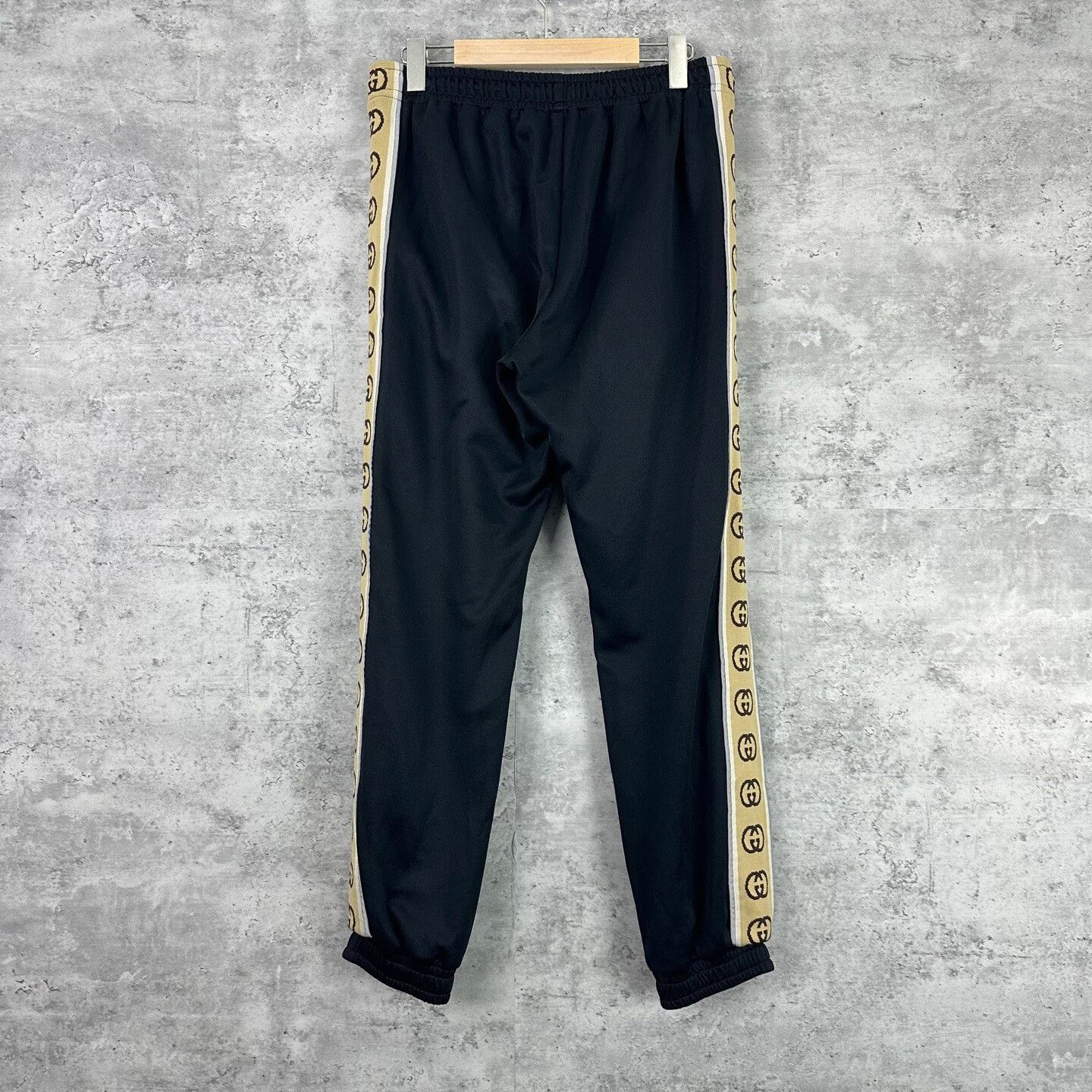 Gucci Gucci Side Logo Tape Sweatpants S Size US 30 / EU 46 - 3 Thumbnail
