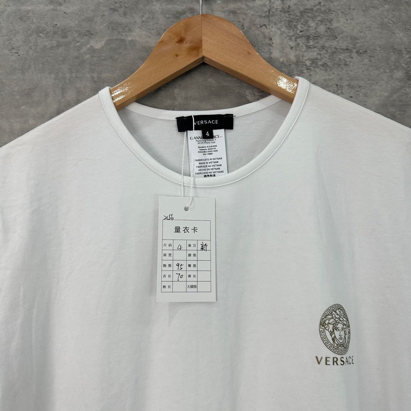 Versace Versace Medusa Logo T-Shirt XL Size US XL / EU 56 / 4 - 4 Thumbnail