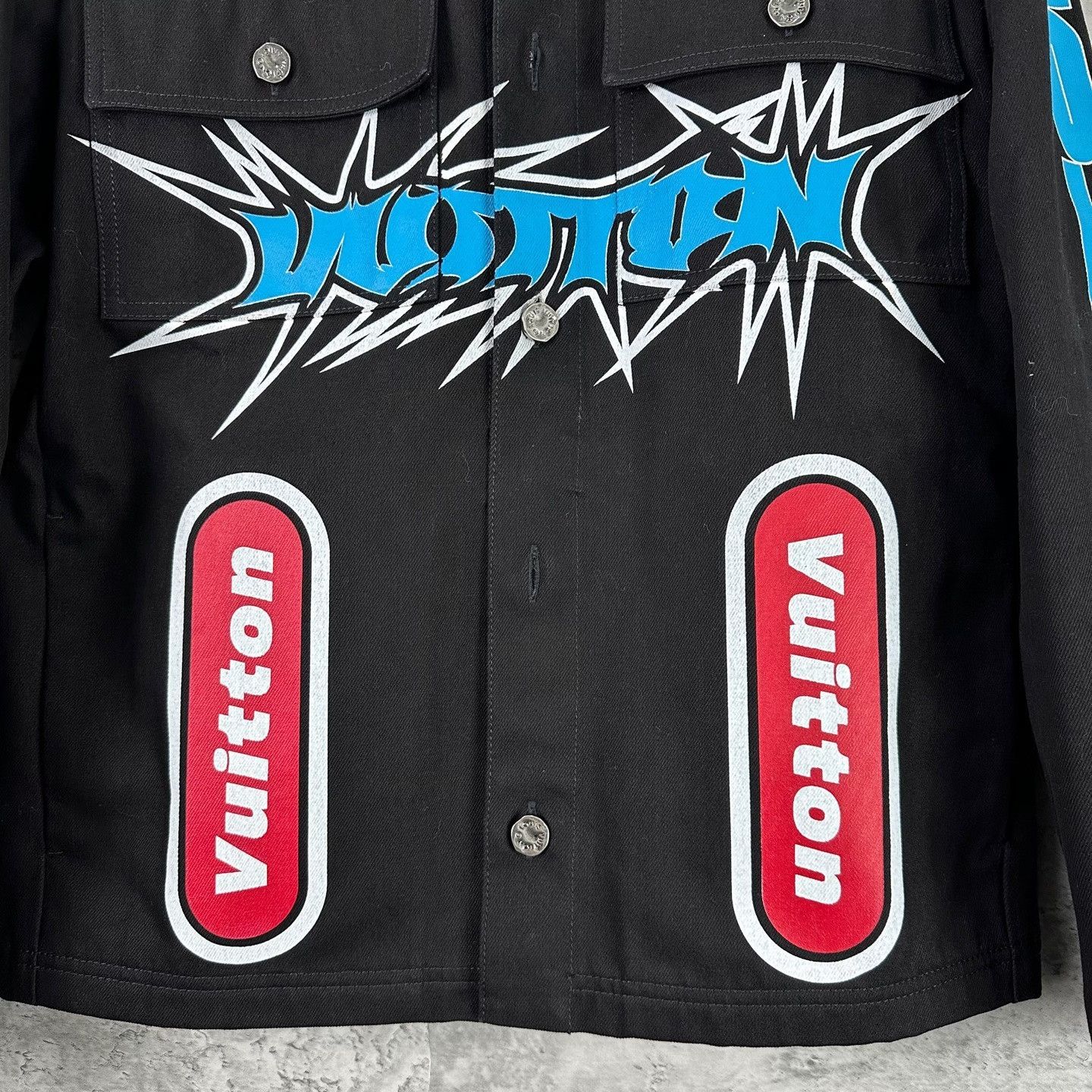 Louis Vuitton Louis Vuitton Graffiti Patch Denim Jacket 48 Size US M / EU 48-50 / 2 - 6 Thumbnail
